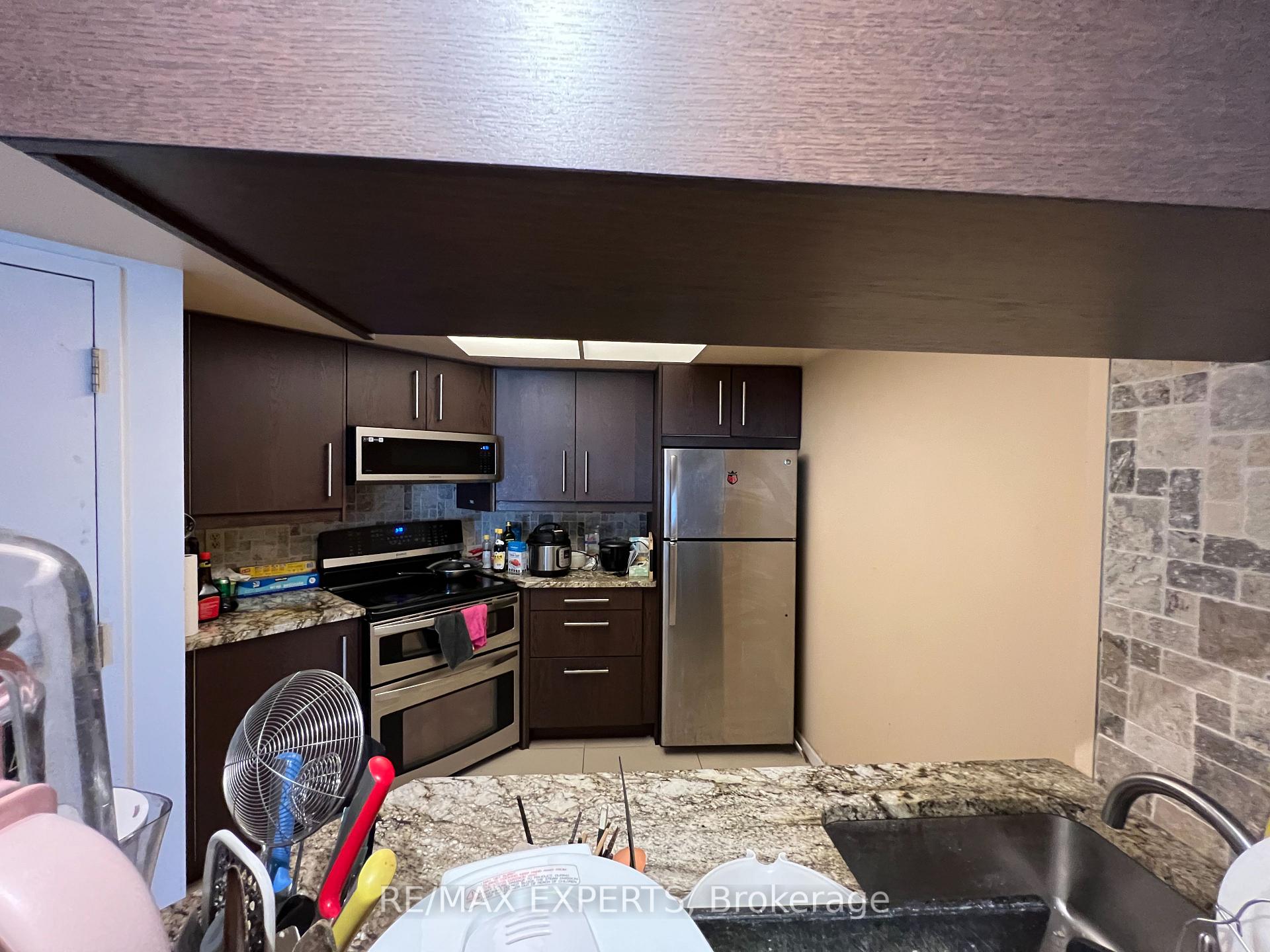 Photo 10 of Unit 2218, 1001 Bay Street, Toronto, Bay Street Corridor — HOMEH