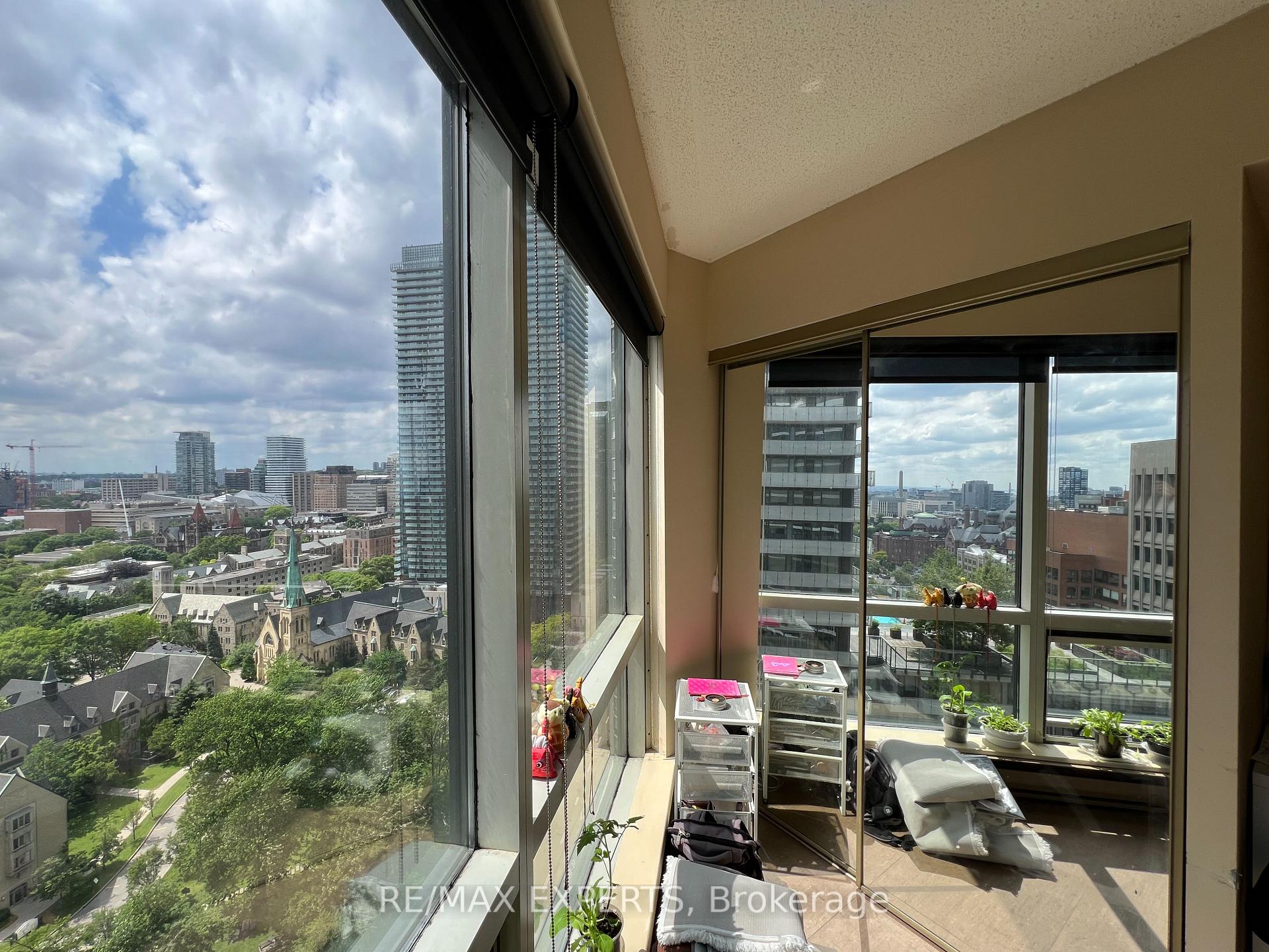 Photo 13 of Unit 2218, 1001 Bay Street, Toronto, Bay Street Corridor — HOMEH