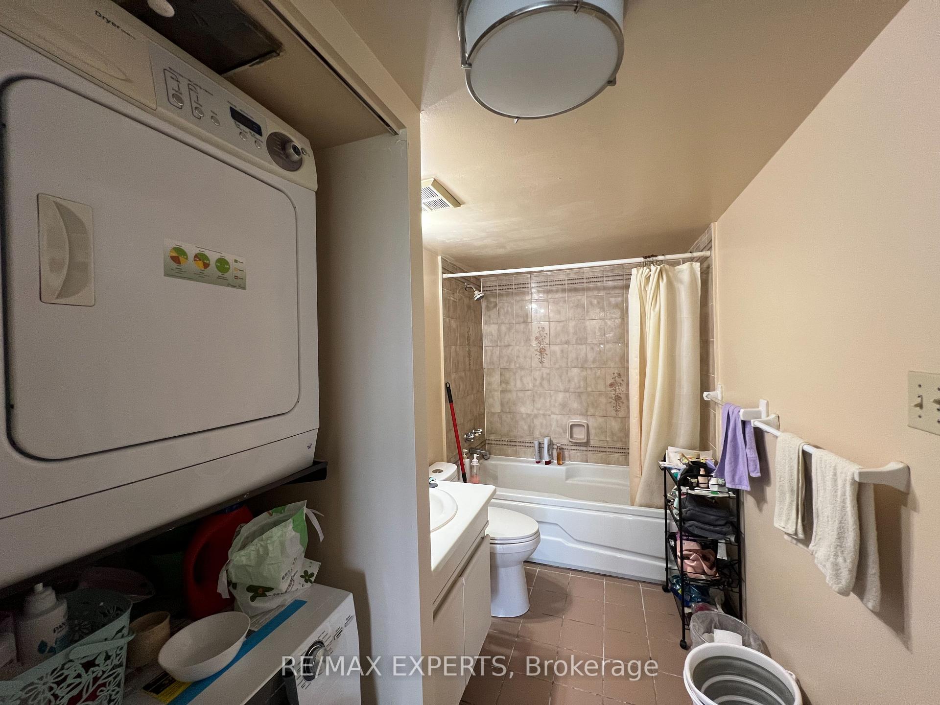 Photo 16 of Unit 2218, 1001 Bay Street, Toronto, Bay Street Corridor — HOMEH