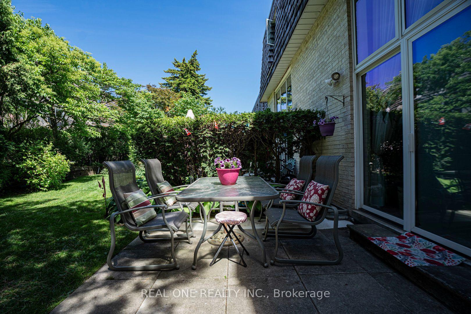 Photo 28 of 85 Scenic Mill Way, North York, St. Andrew-Windfields — HOMEH