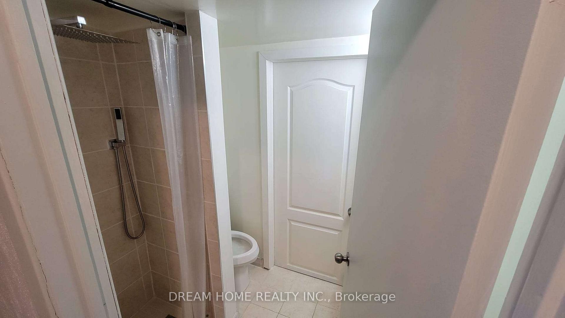 Photo 28 of 2 Renata Royal Way, North York, Hillcrest Village — HOMEH