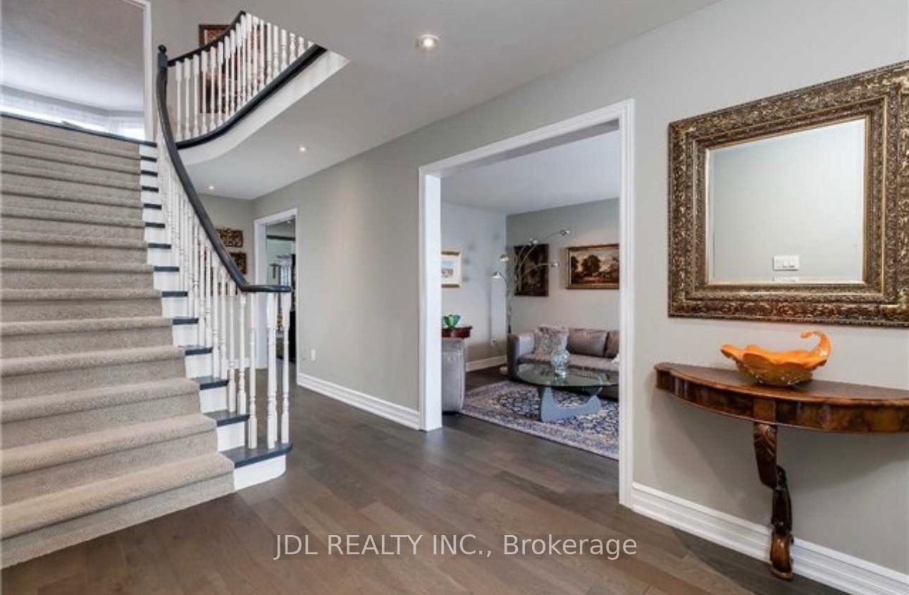 Photo 2 of 1255 Heritage Way, Oakville, Glen Abbey — HOMEH