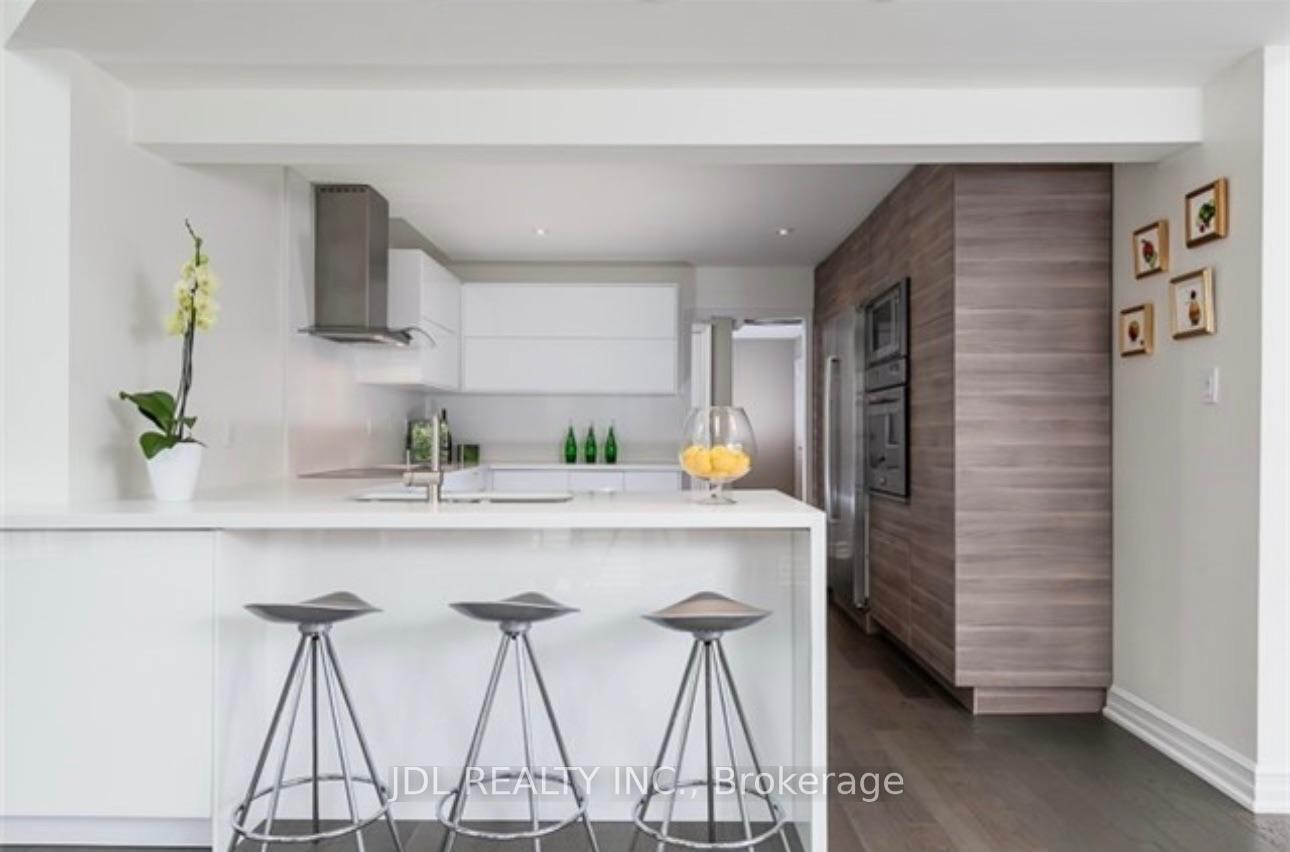 Photo 5 of 1255 Heritage Way, Oakville, Glen Abbey — HOMEH