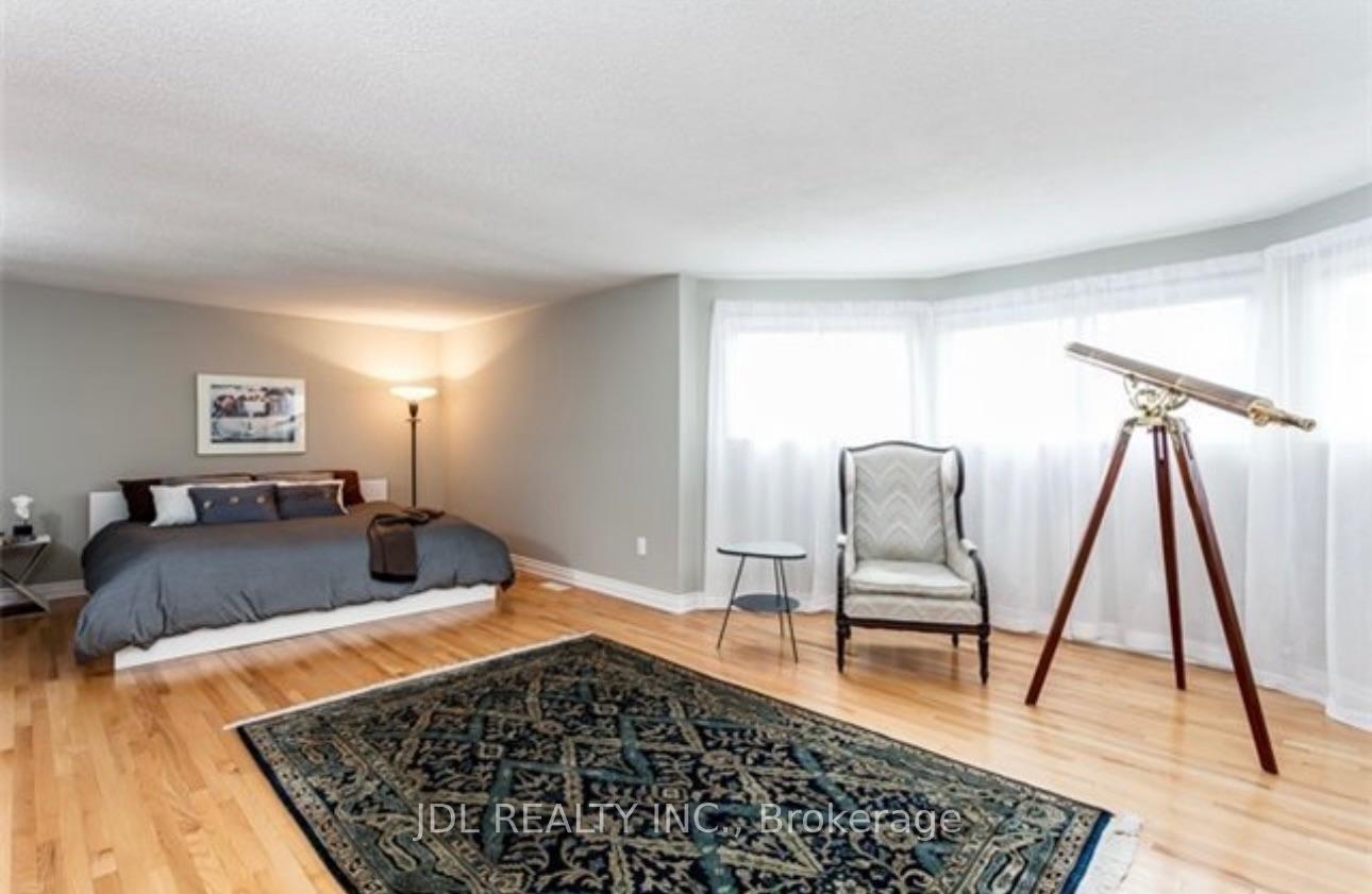Photo 14 of 1255 Heritage Way, Oakville, Glen Abbey — HOMEH