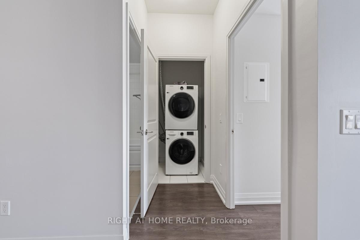 Photo 20 of 10 Meadowglen Place, Scarborough, Woburn — HOMEH