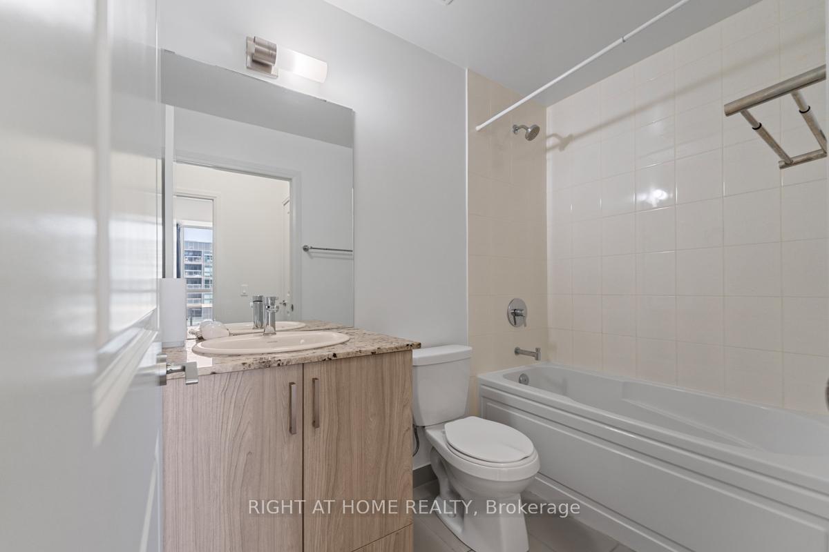 Photo 22 of 10 Meadowglen Place, Scarborough, Woburn — HOMEH