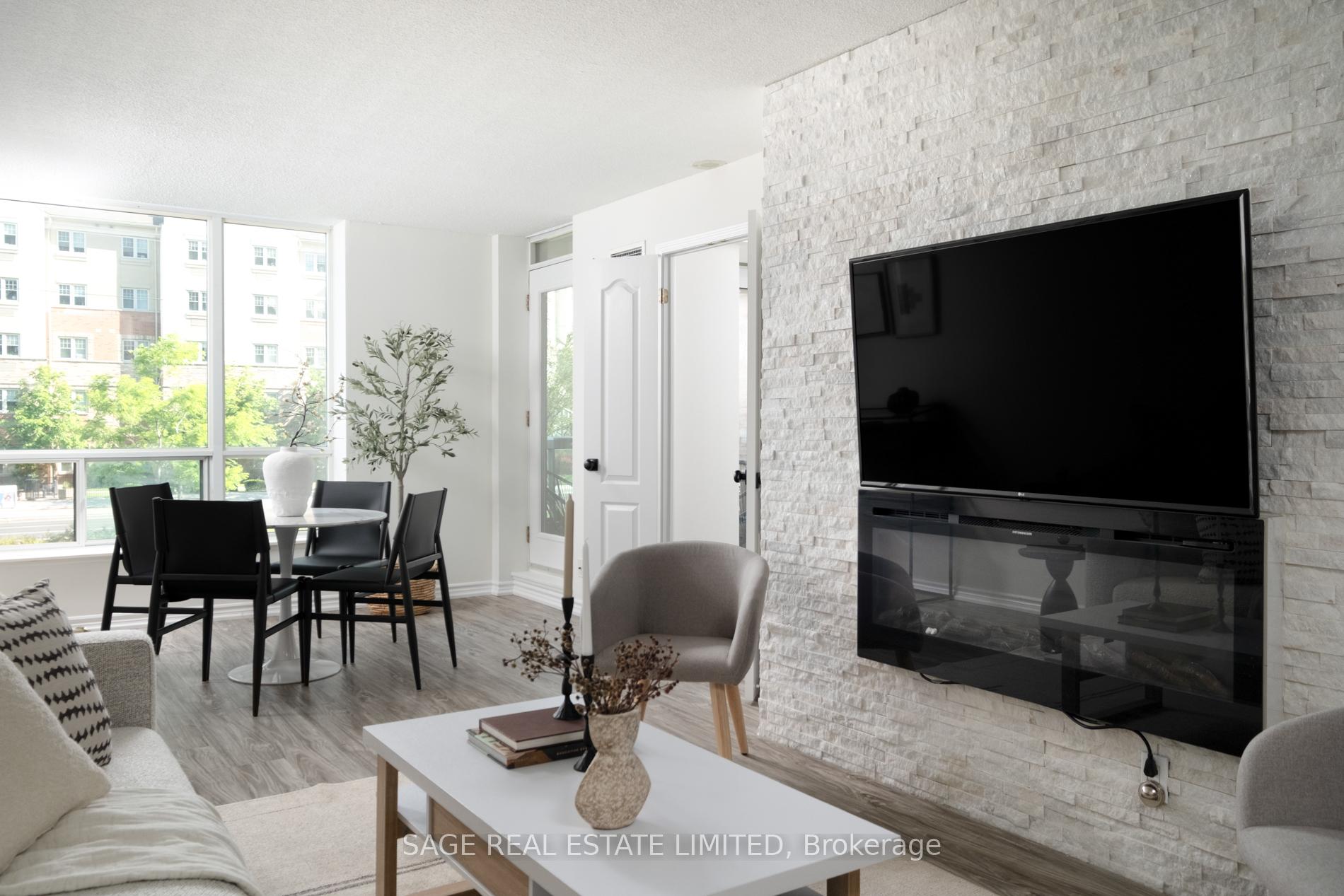 Photo 5 of Unit 203, 745 New Westminster Drive, Vaughan, Brownridge — HOMEH