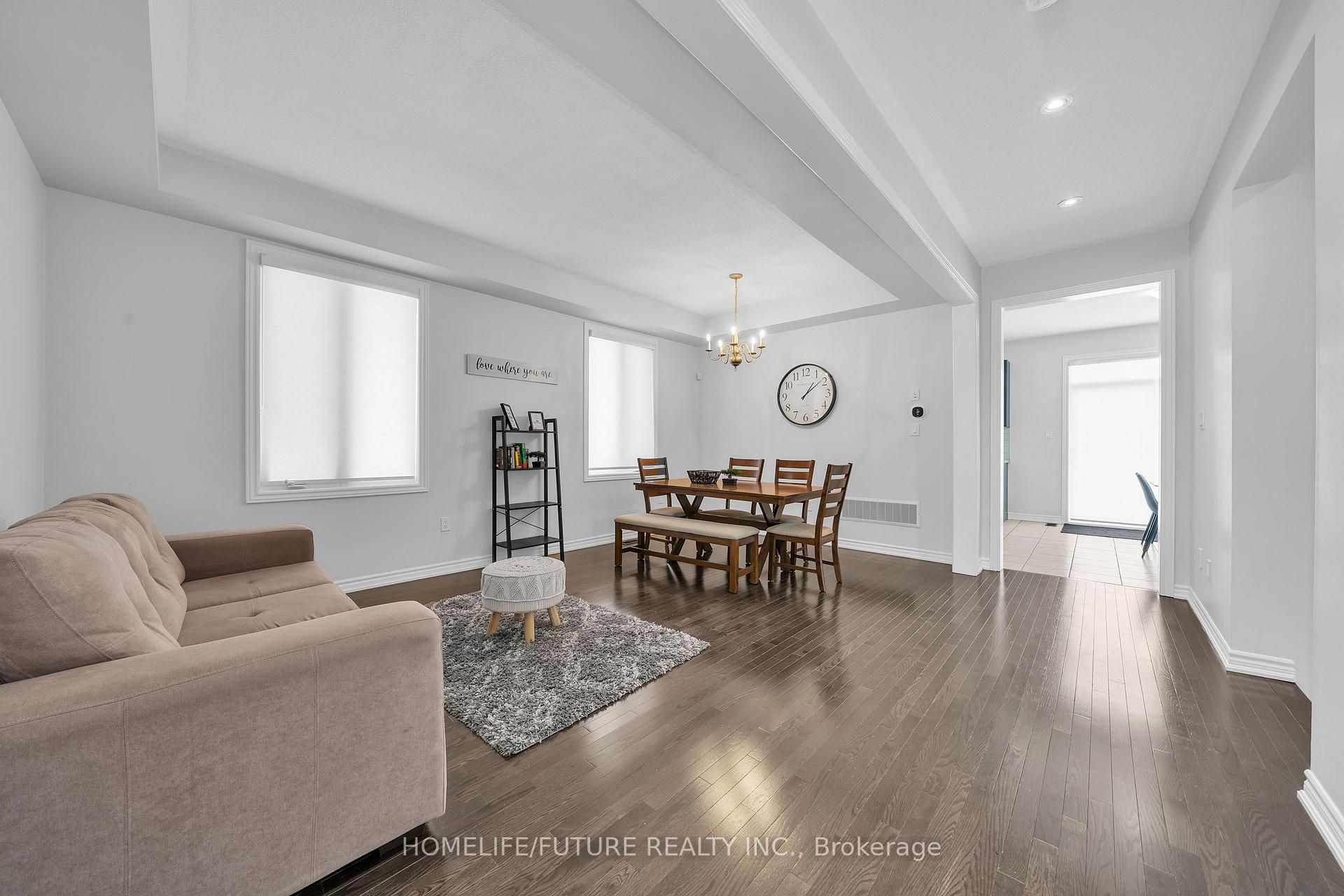 Photo 5 of 44 Gillett Drive, Ajax, Northeast Ajax — HOMEH