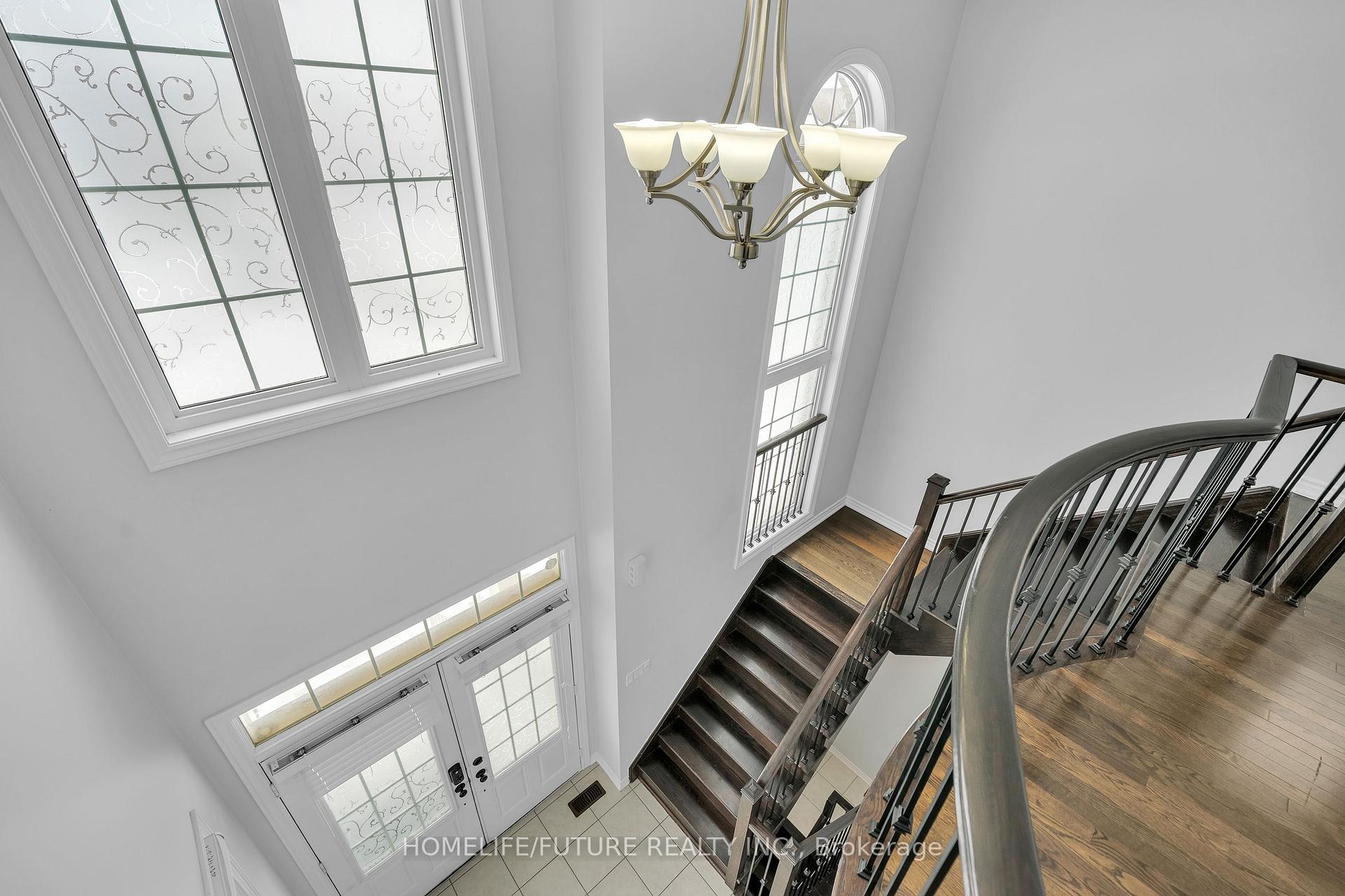 Photo 20 of 44 Gillett Drive, Ajax, Northeast Ajax — HOMEH