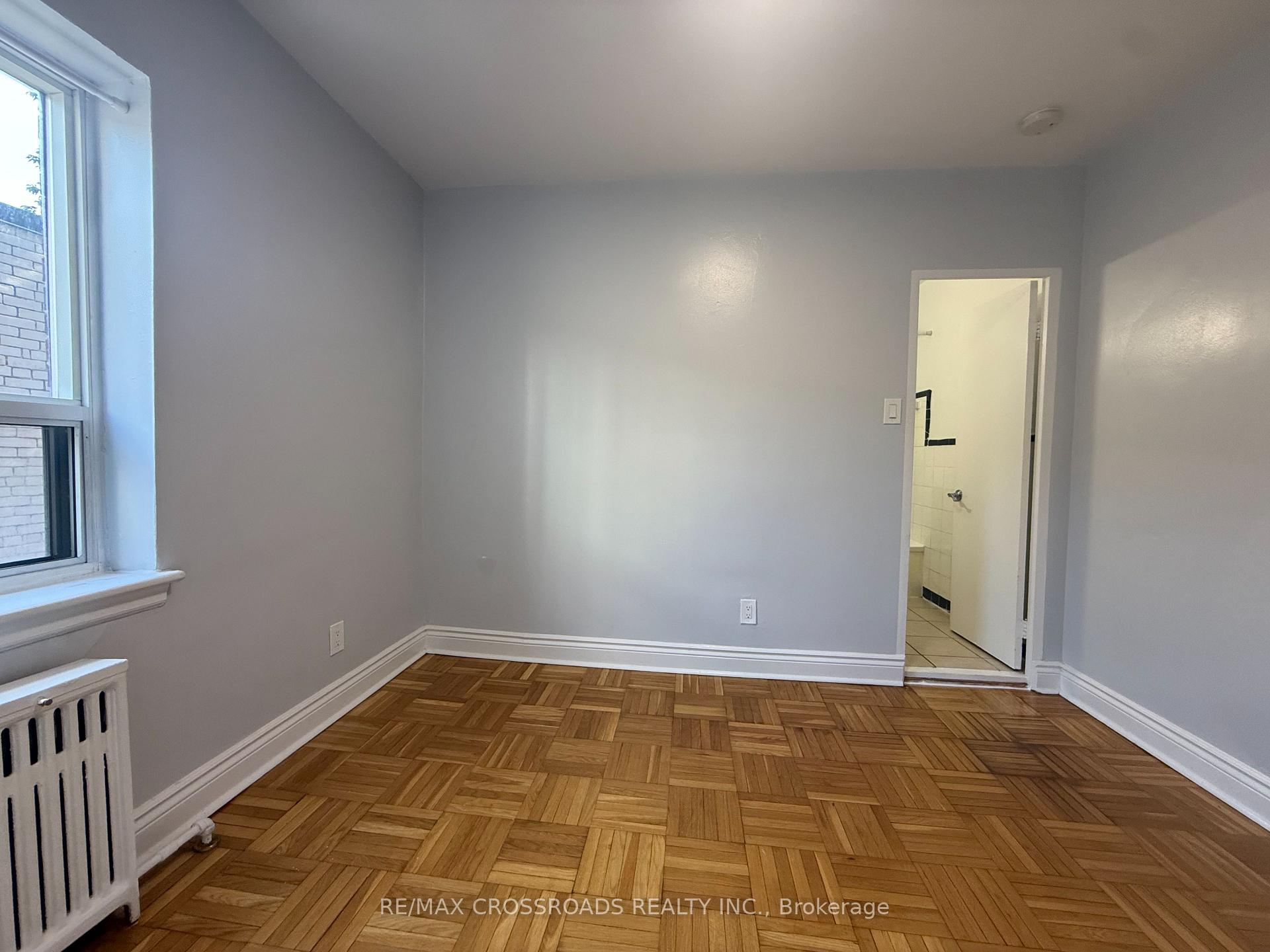 Photo 5 of Unit 112, 2770 Yonge Street, Toronto, Lawrence Park South — HOMEH