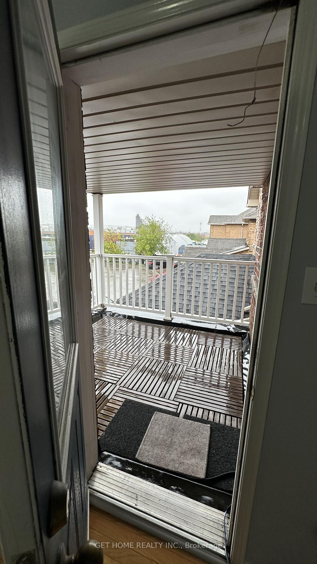 Photo 31 of 97 San Gabriele Place, North York, Humber Summit — HOMEH