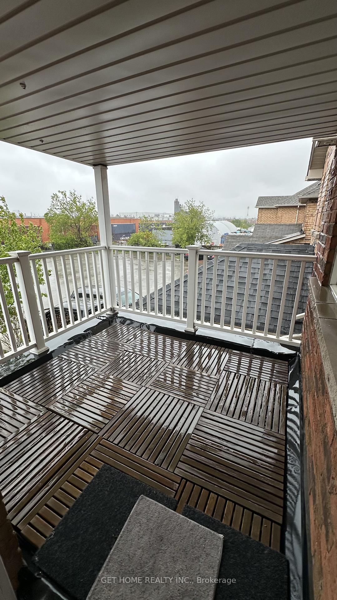 Photo 32 of 97 San Gabriele Place, North York, Humber Summit — HOMEH
