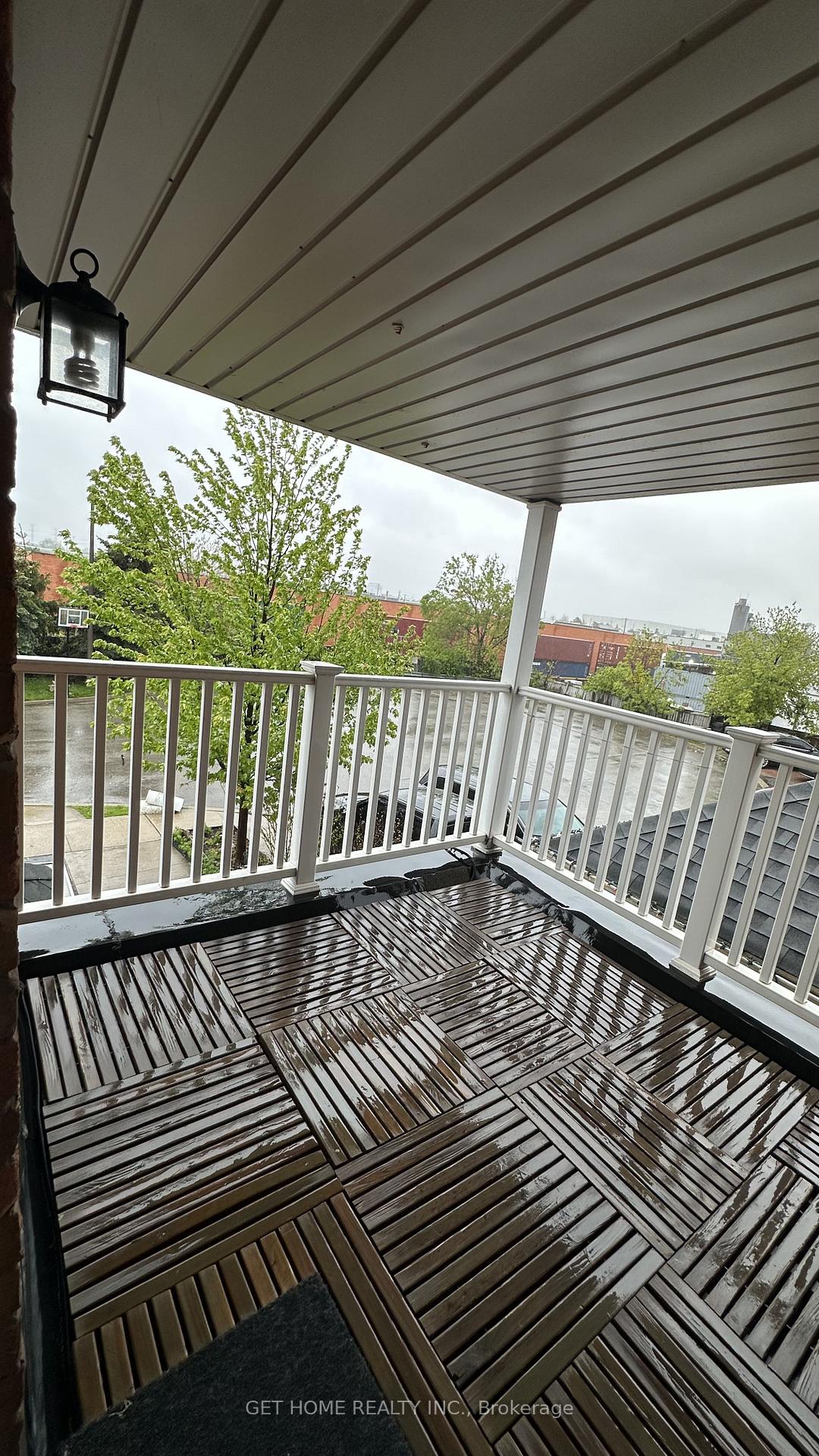 Photo 33 of 97 San Gabriele Place, North York, Humber Summit — HOMEH