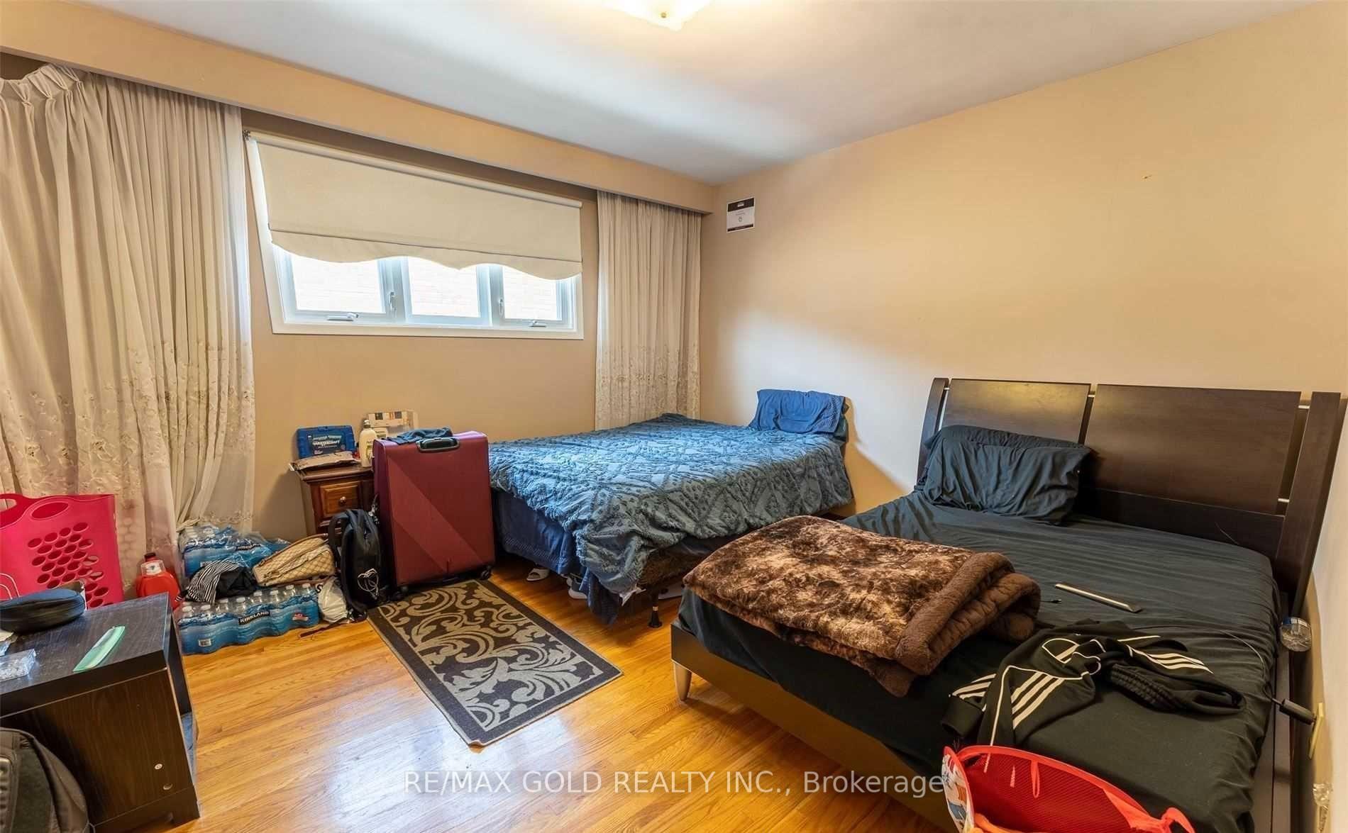 Photo 16 of 7305 Redstone Road, Mississauga, Malton — HOMEH
