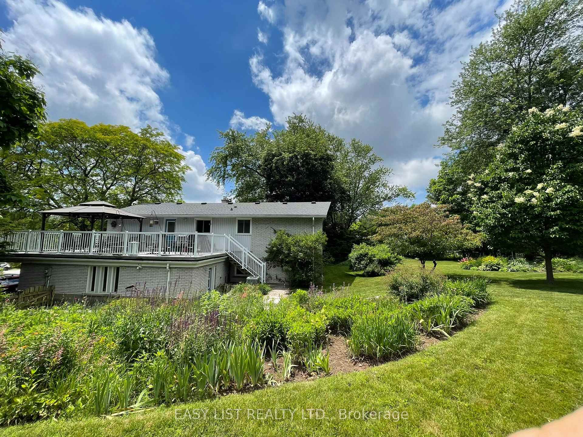 Photo 1 of 3 Baker Place, Pelham, Fonthill — HOMEH