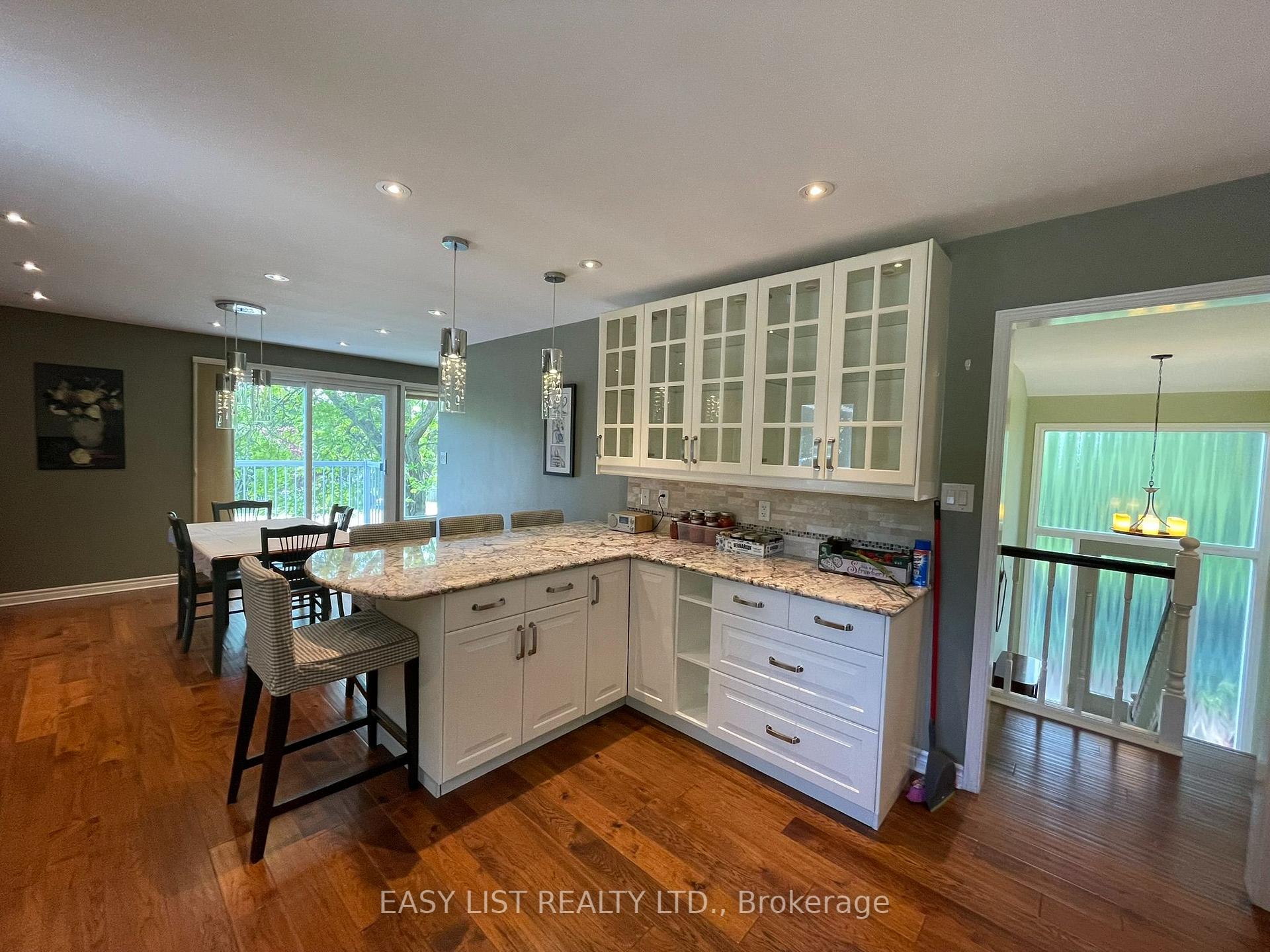 Photo 6 of 3 Baker Place, Pelham, Fonthill — HOMEH