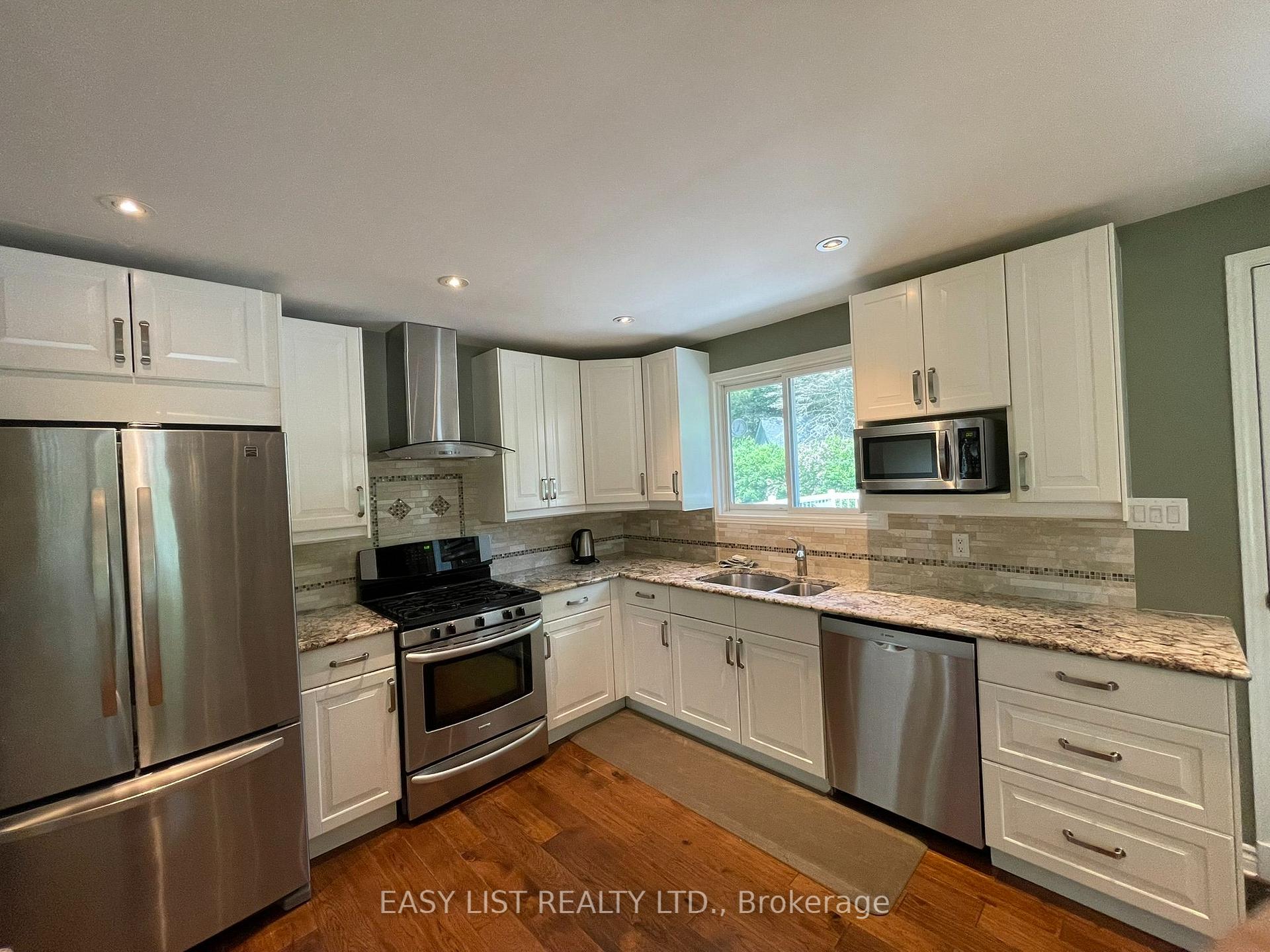 Photo 7 of 3 Baker Place, Pelham, Fonthill — HOMEH