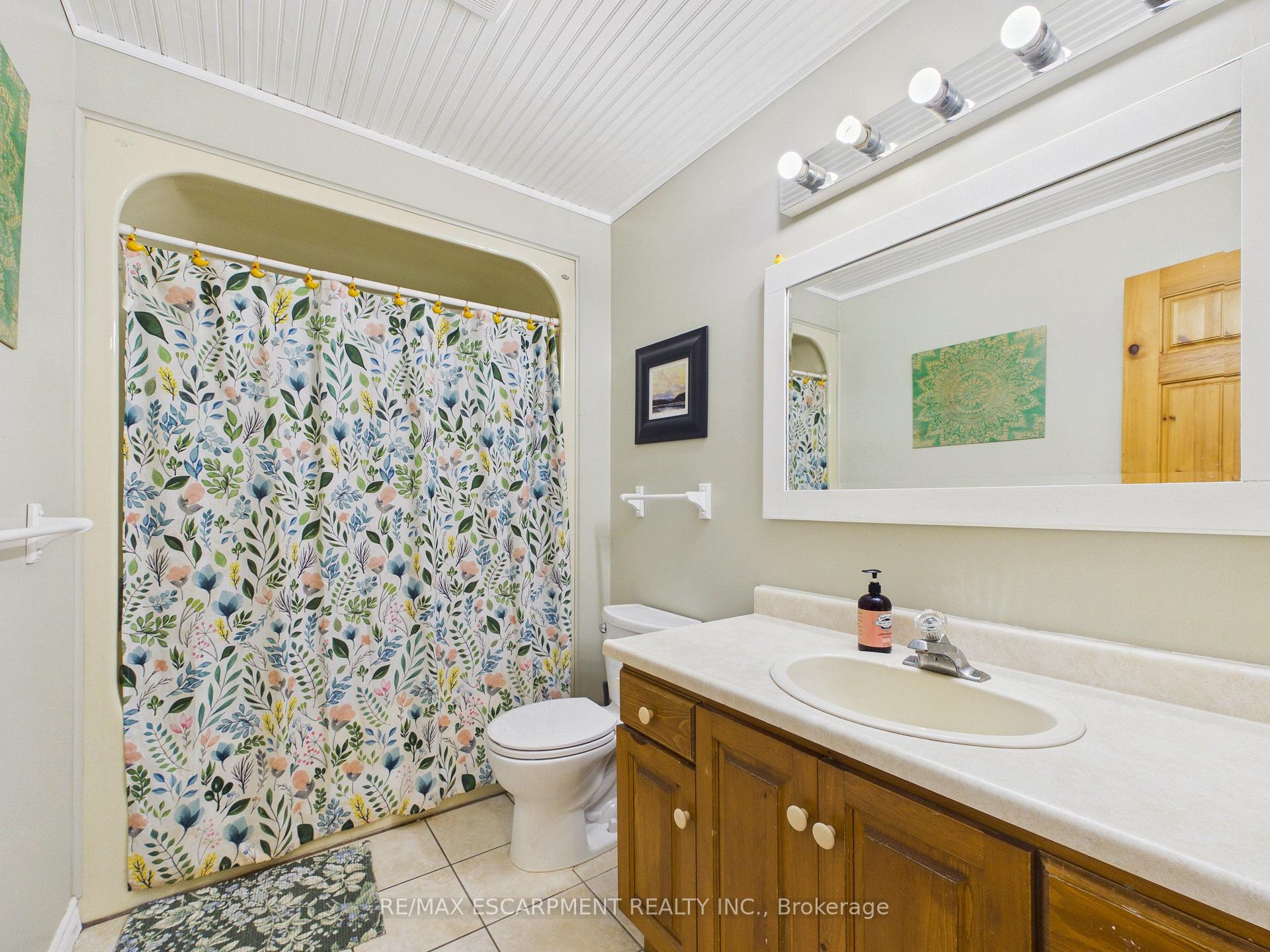 Photo 15 of 1060 Golden Beach Road, Bracebridge, Monck (Bracebridge) — HOMEH