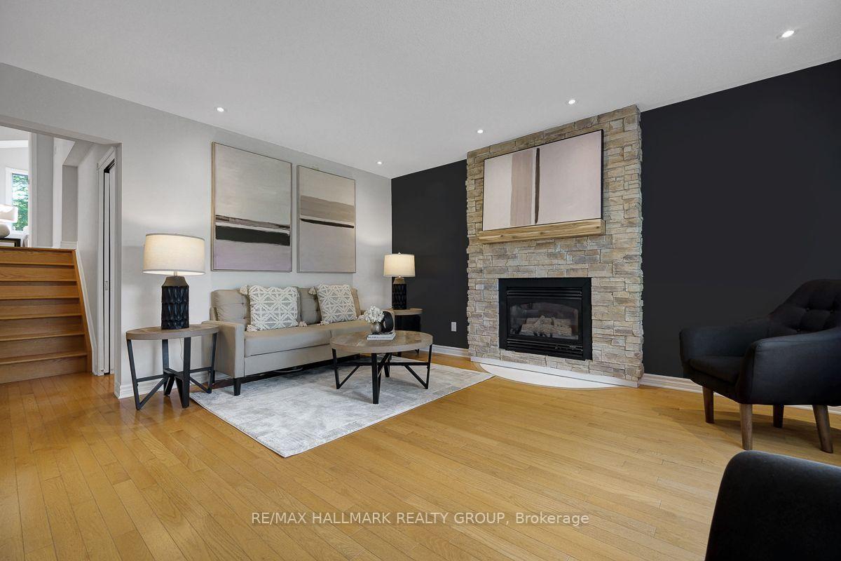Photo 6 of 1209 Whiterock Street, Ottawa, Carson Grove — HOMEH