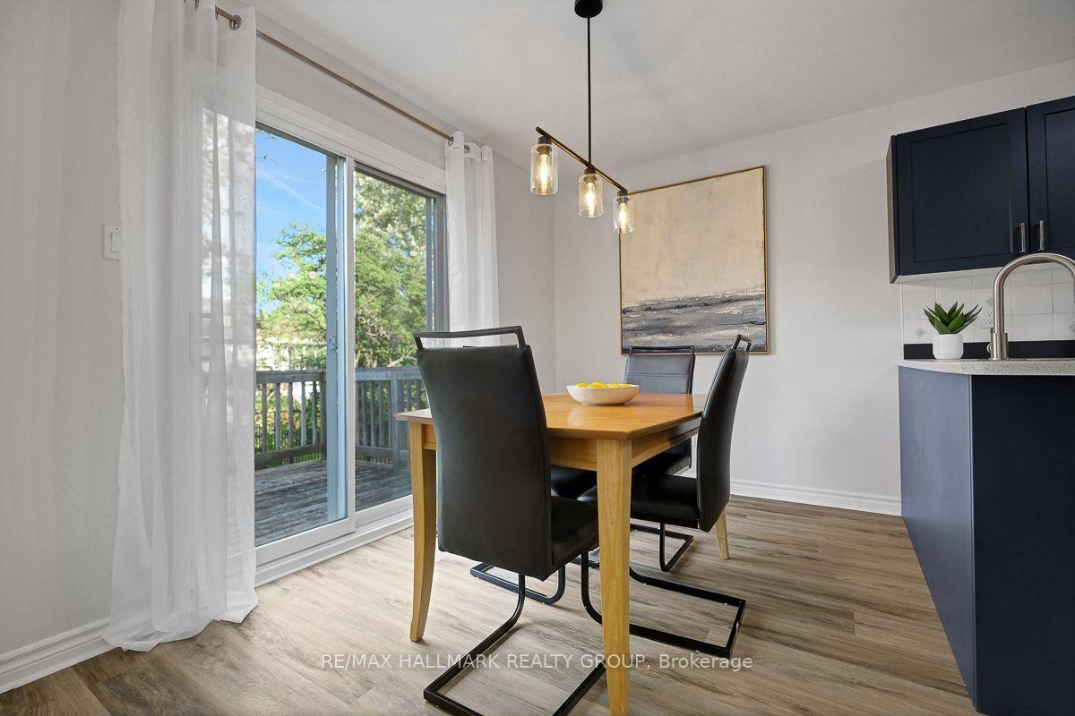 Photo 14 of 1209 Whiterock Street, Ottawa, Carson Grove — HOMEH