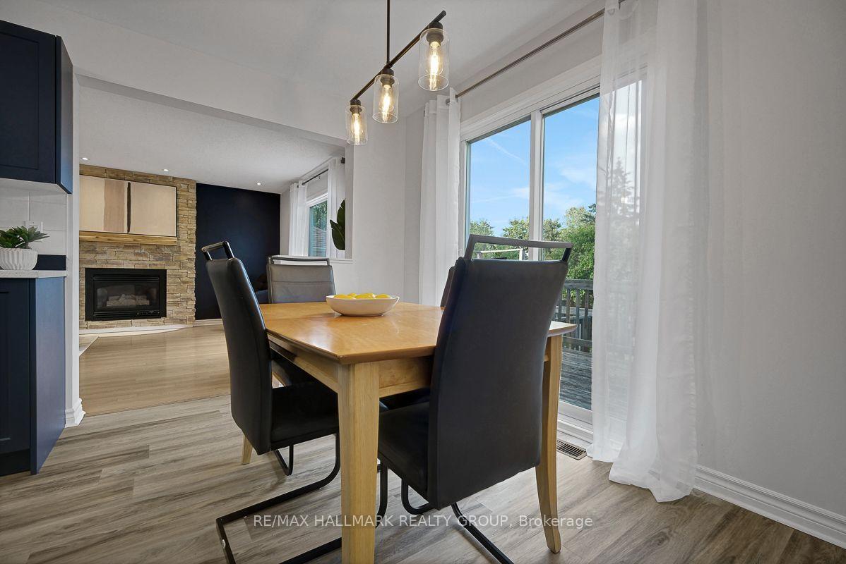 Photo 15 of 1209 Whiterock Street, Ottawa, Carson Grove — HOMEH