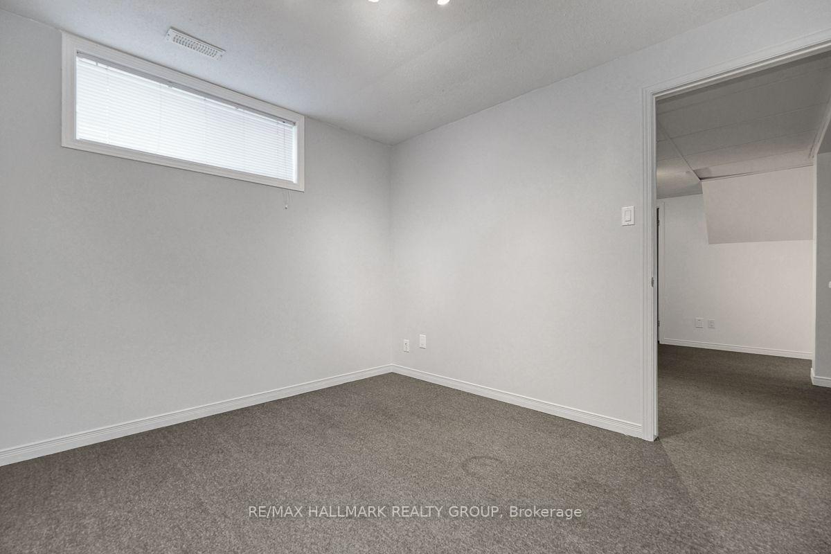 Photo 42 of 1209 Whiterock Street, Ottawa, Carson Grove — HOMEH