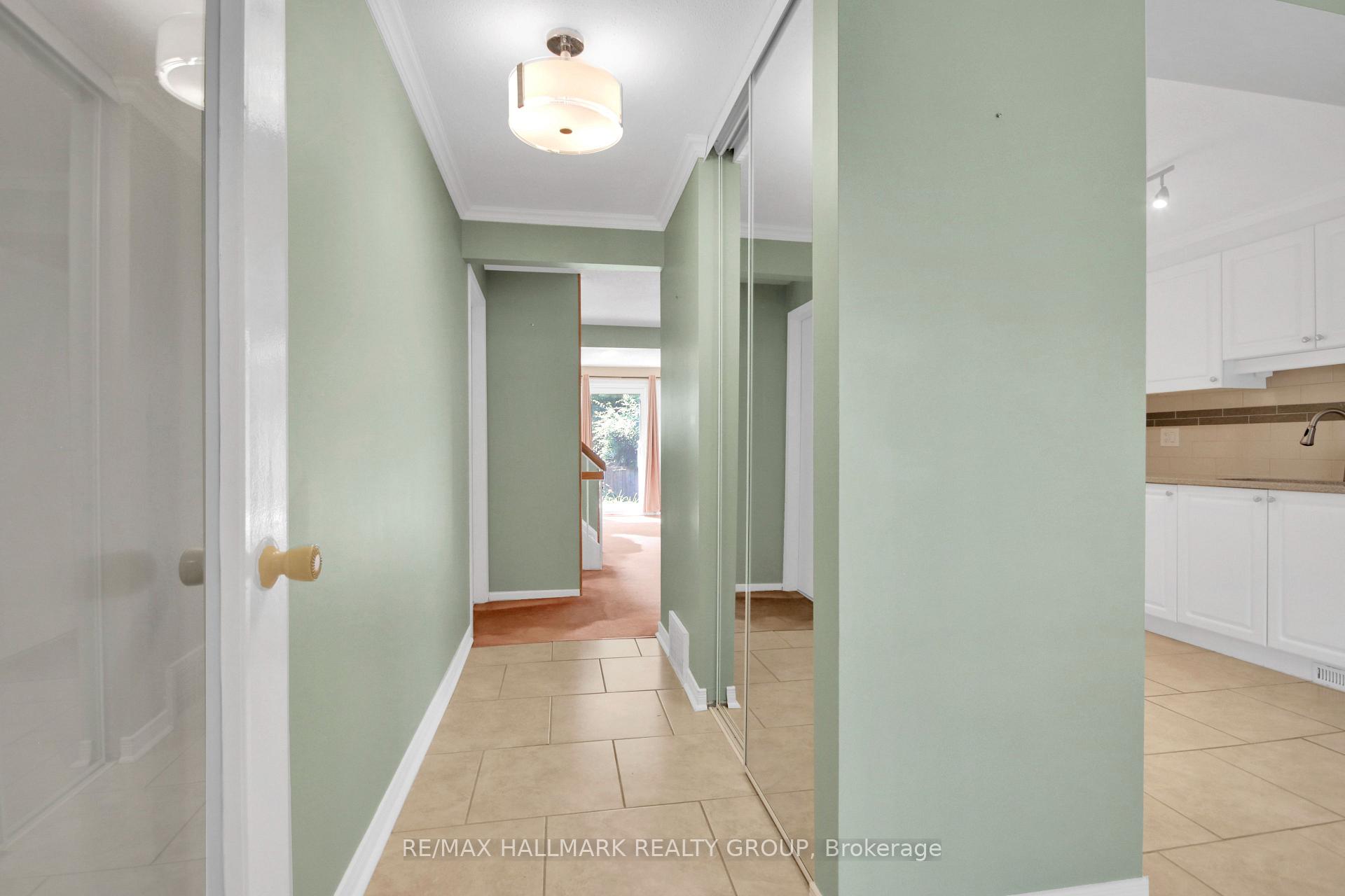 Photo 4 of 7954 Decarie Drive, Ottawa, Orleans Wood — HOMEH