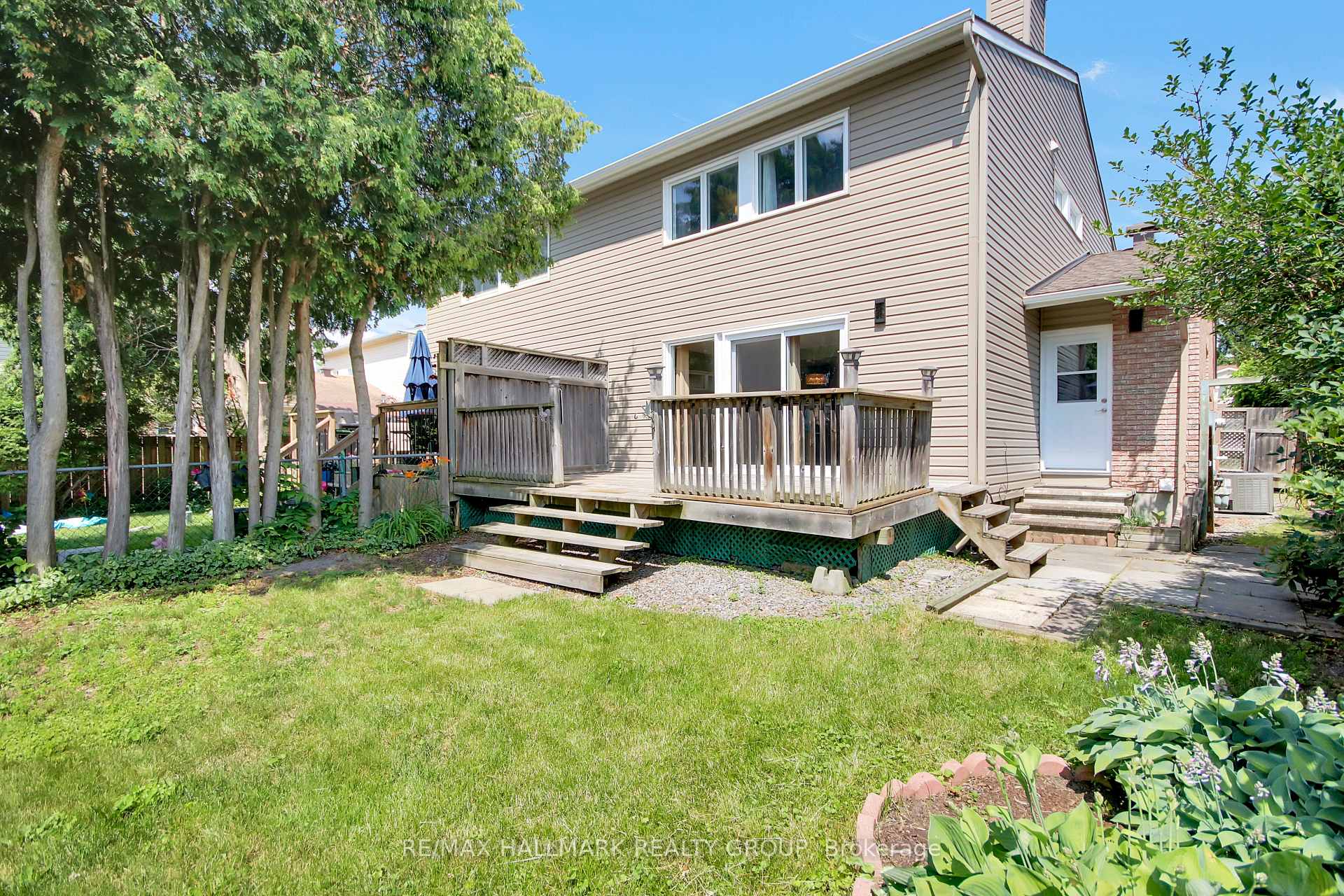 Photo 29 of 7954 Decarie Drive, Ottawa, Orleans Wood — HOMEH