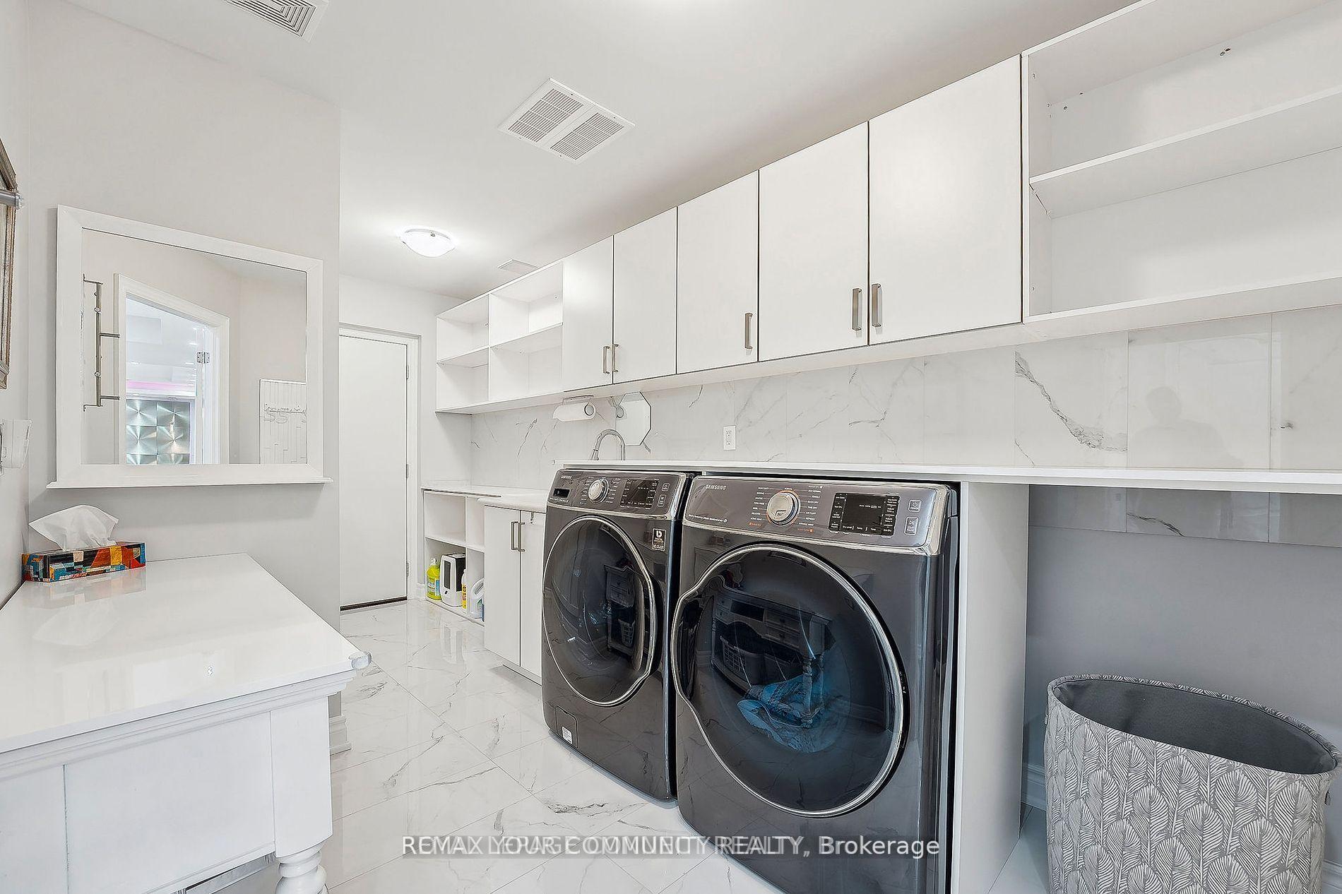 Photo 21 of 336 Farrell Road, Vaughan, Patterson — HOMEH