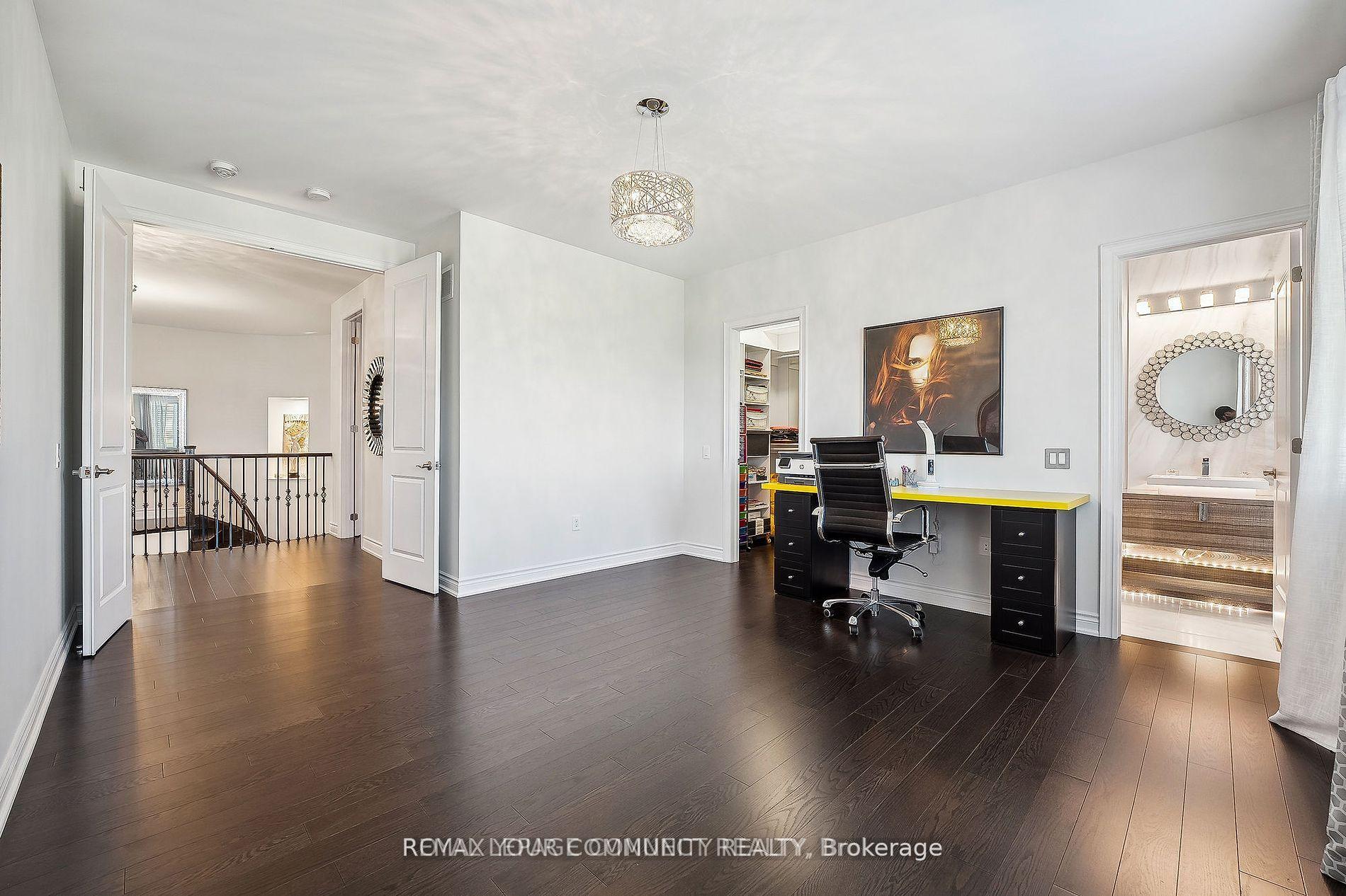 Photo 27 of 336 Farrell Road, Vaughan, Patterson — HOMEH