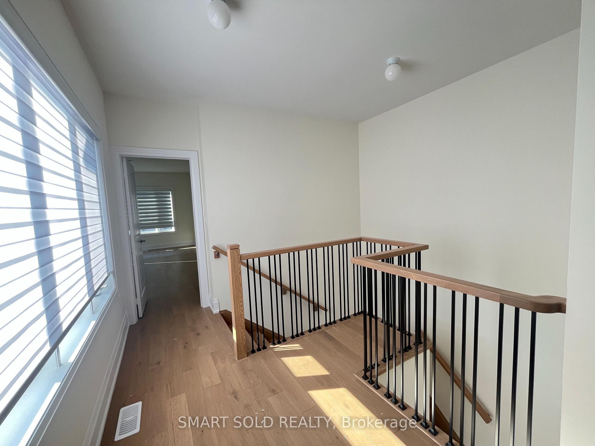 Photo 12 of 42 Mindanao Avenue, Markham, Victoria Manor-Jennings Gate — HOMEH