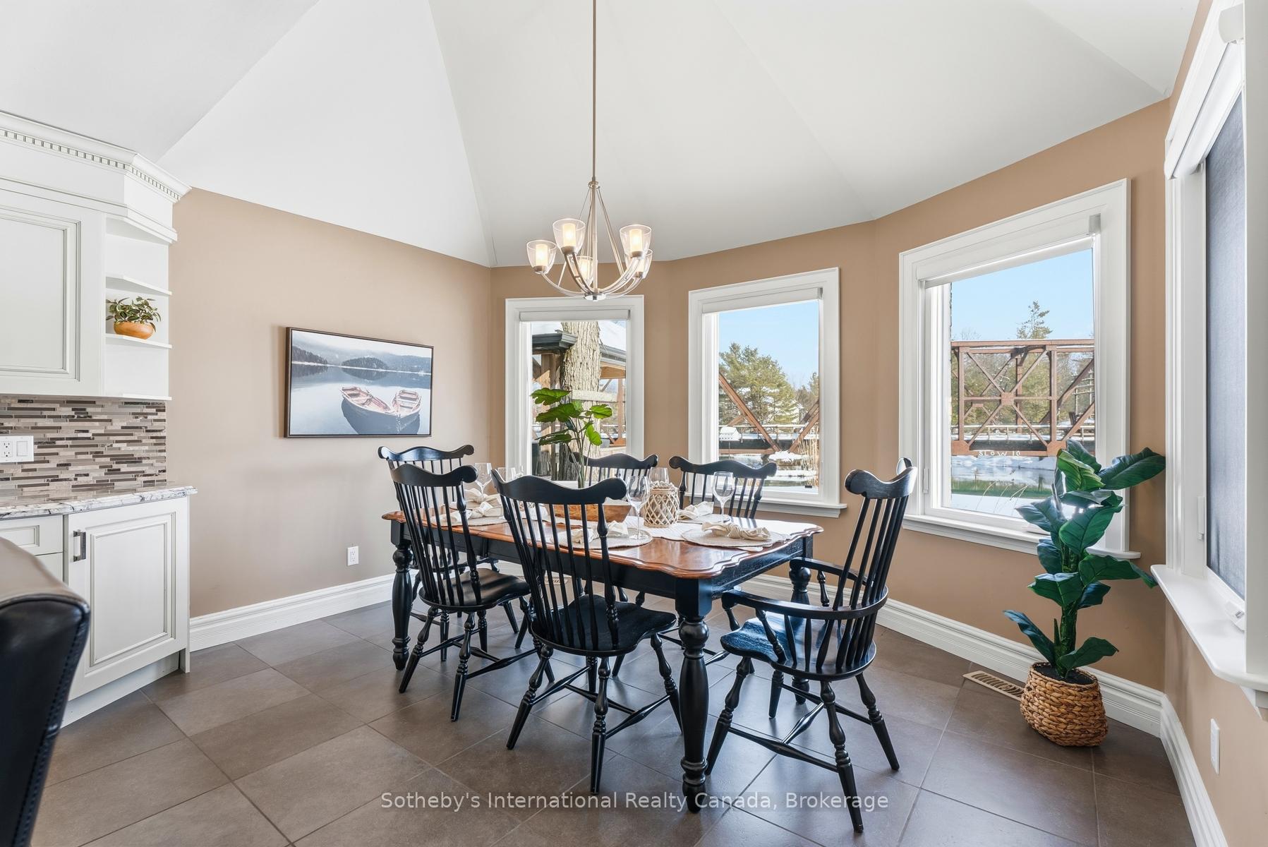 Photo 14 of 7583 Oak Point Road, Ramara, Rural Ramara — HOMEH