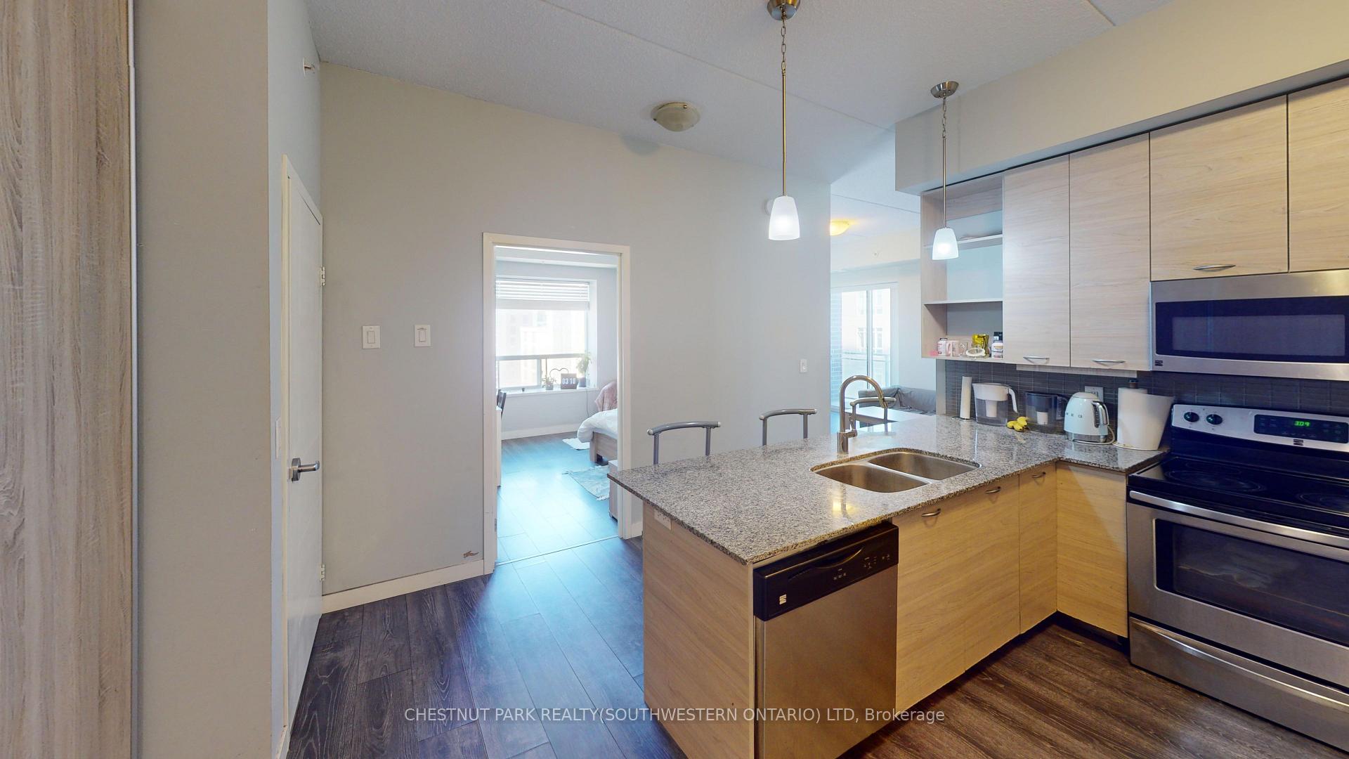 Photo 10 of Unit 1505, 318 Spruce Street, Waterloo, Beechwood/University — HOMEH