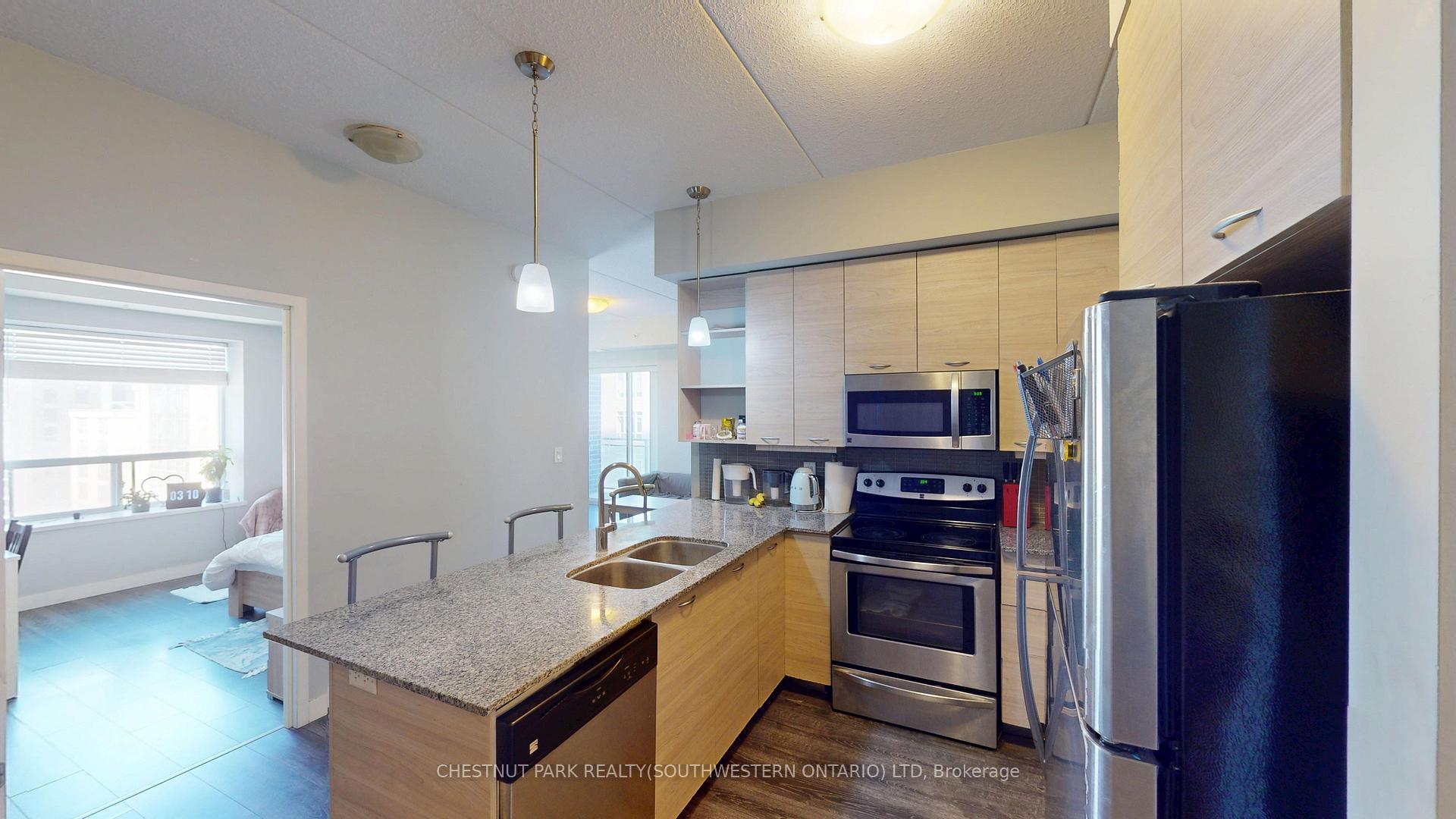 Photo 11 of Unit 1505, 318 Spruce Street, Waterloo, Beechwood/University — HOMEH