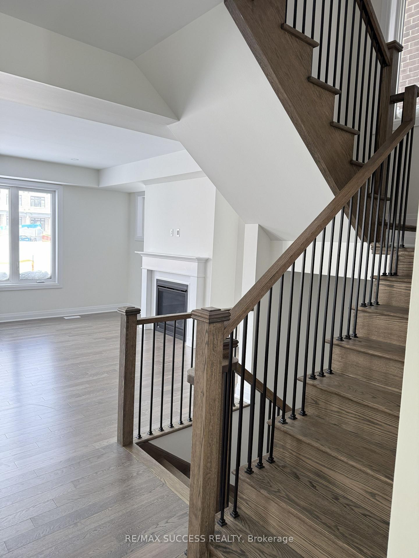 Photo 3 of 3272 Mariner Pass, Oakville, Glenorchy — HOMEH