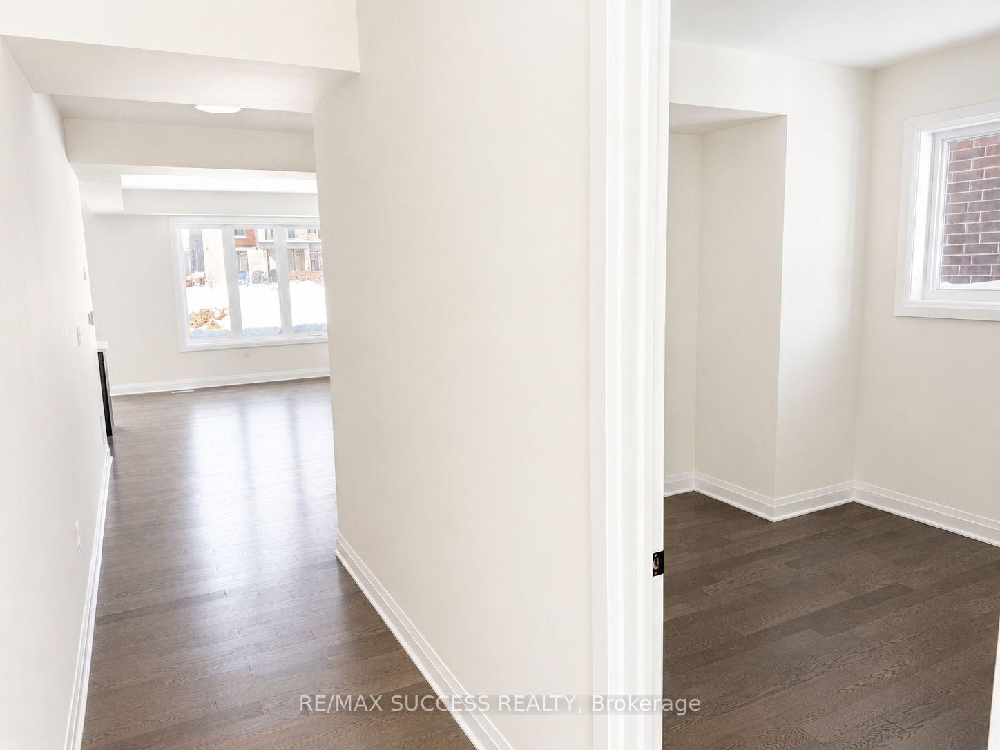 Photo 4 of 3272 Mariner Pass, Oakville, Glenorchy — HOMEH