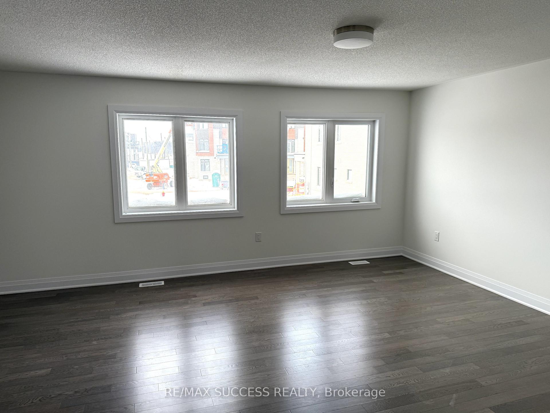 Photo 10 of 3272 Mariner Pass, Oakville, Glenorchy — HOMEH
