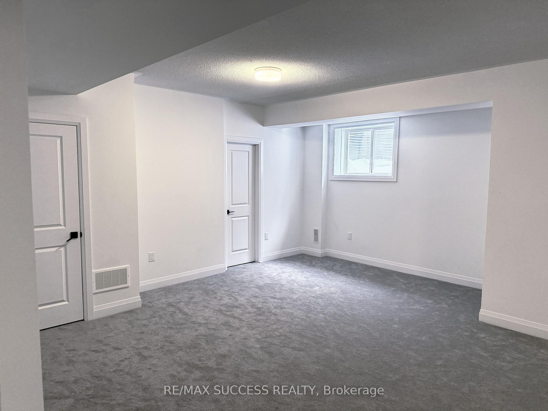 Photo 16 of 3272 Mariner Pass, Oakville, Glenorchy — HOMEH