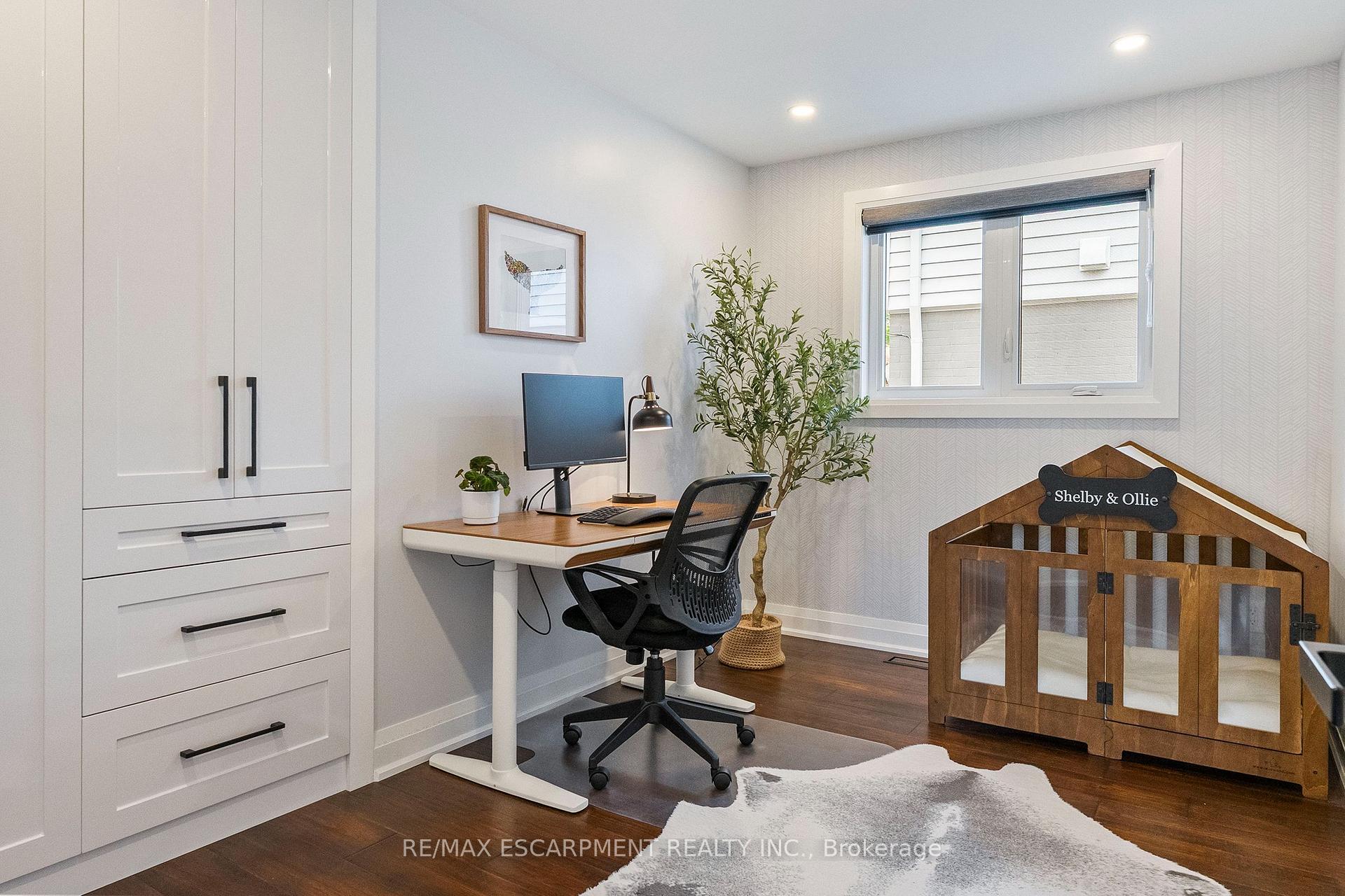 Photo 25 of 1829 Barsuda Drive, Mississauga, Clarkson — HOMEH