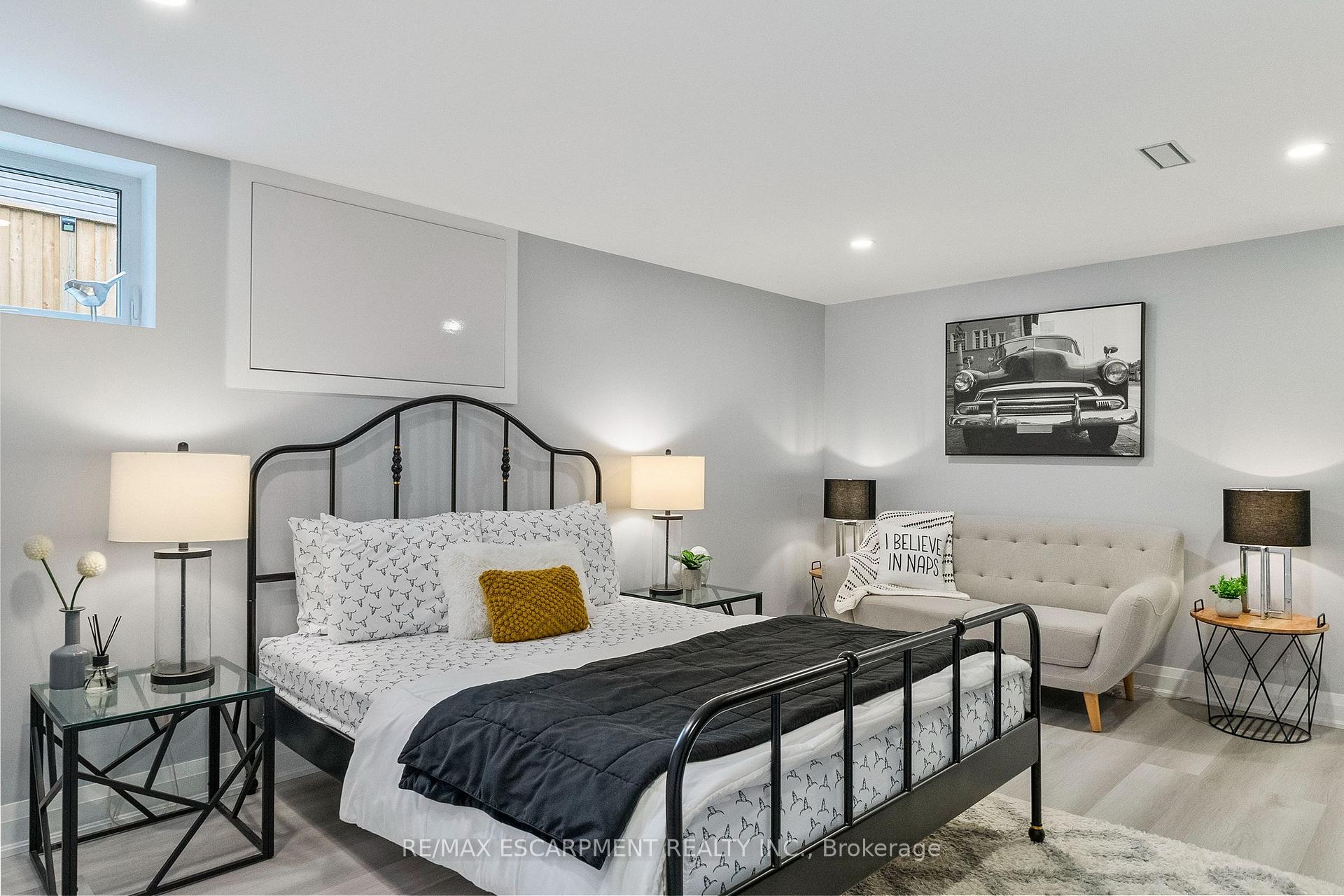 Photo 35 of 1829 Barsuda Drive, Mississauga, Clarkson — HOMEH