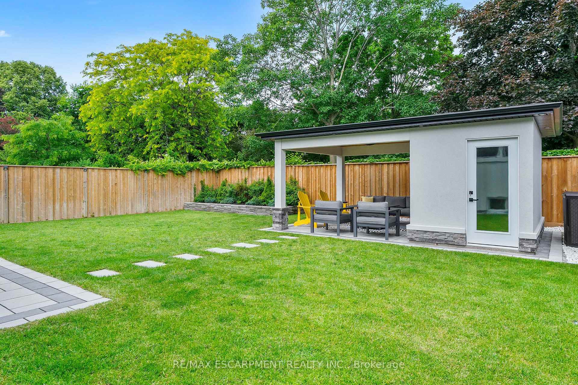 Photo 45 of 1829 Barsuda Drive, Mississauga, Clarkson — HOMEH