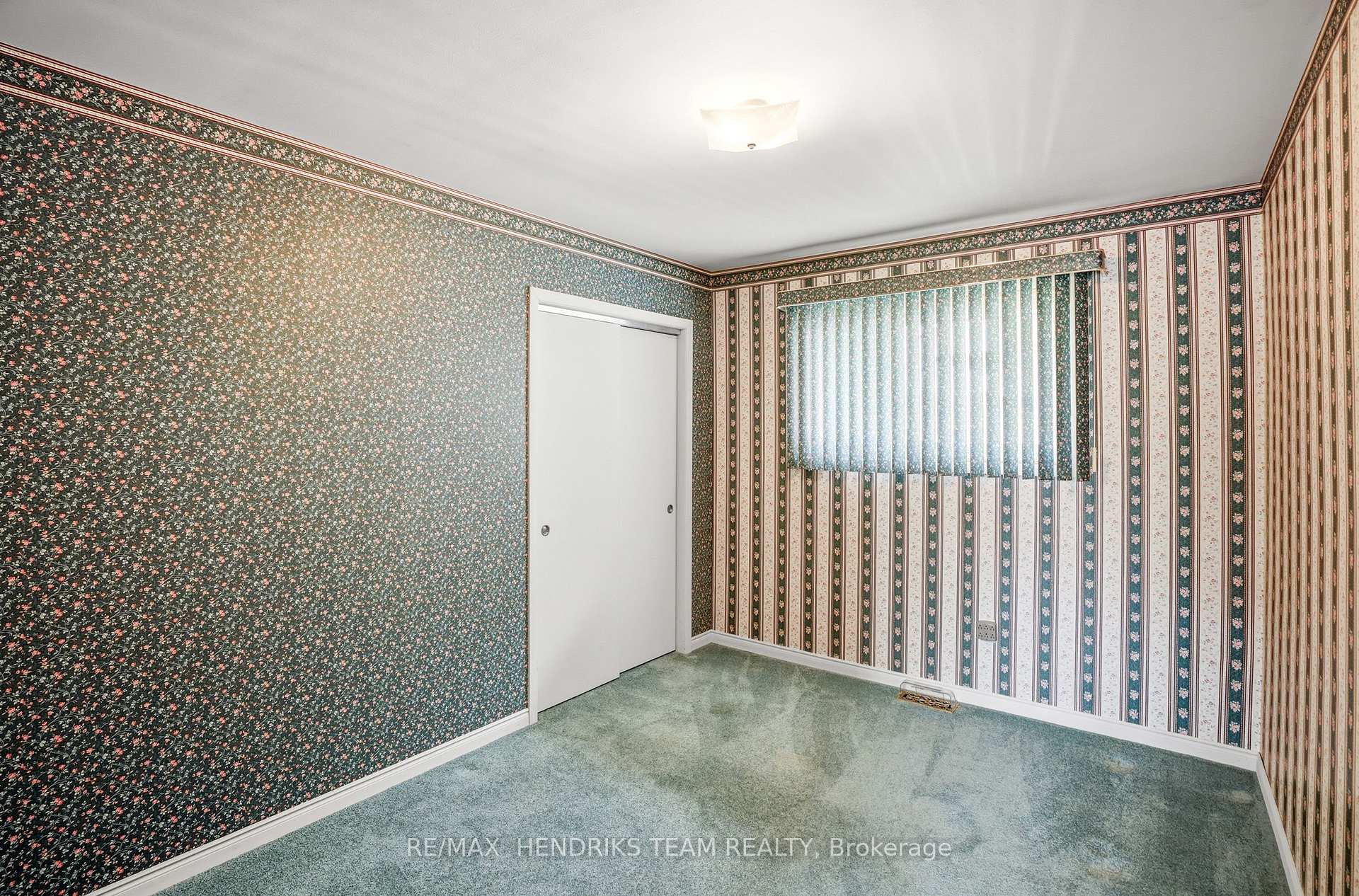Photo 11 of 160 Classic Avenue, Welland, Lincoln/Crowland — HOMEH