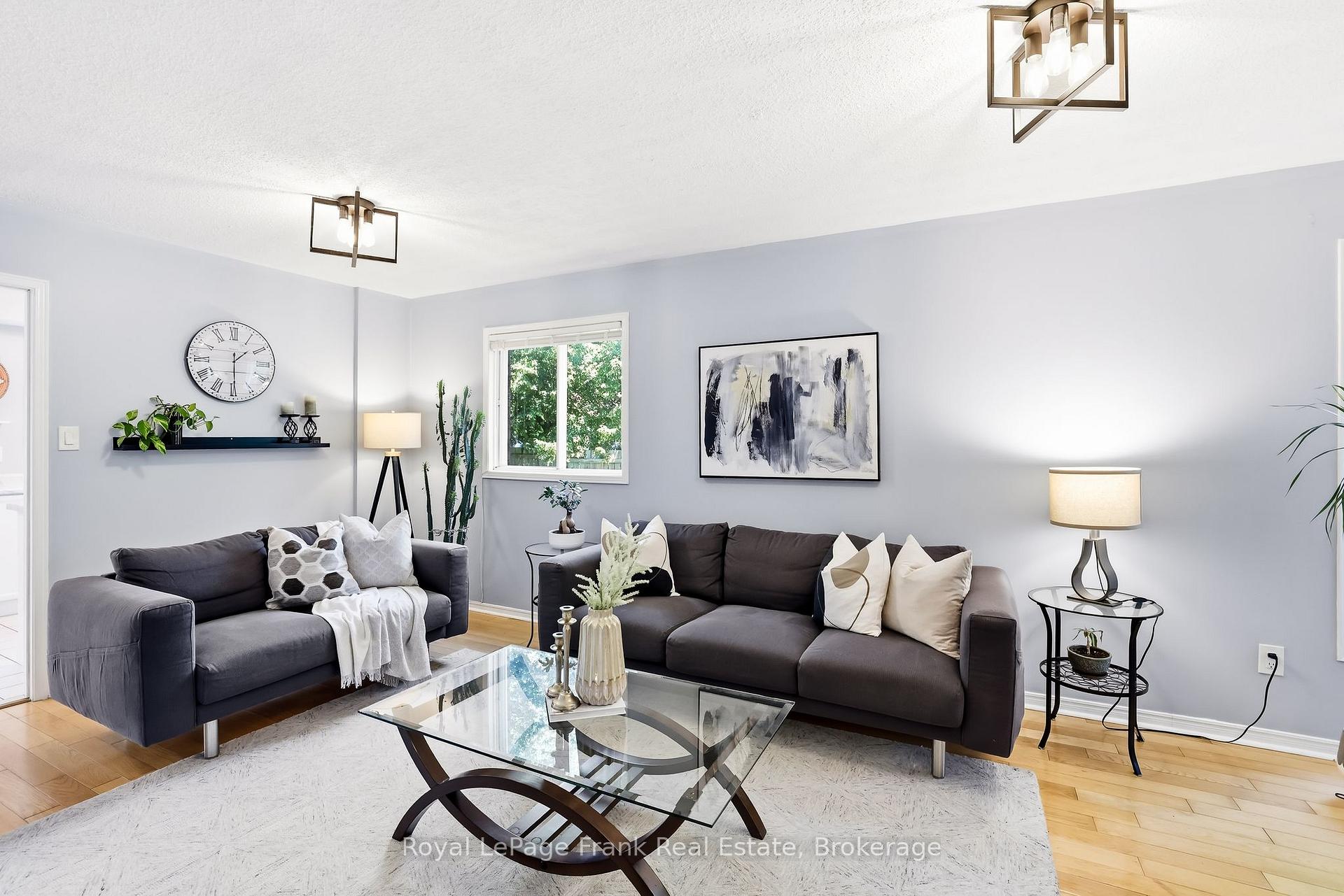 Photo 7 of 112 Oke Road, Clarington, Courtice — HOMEH