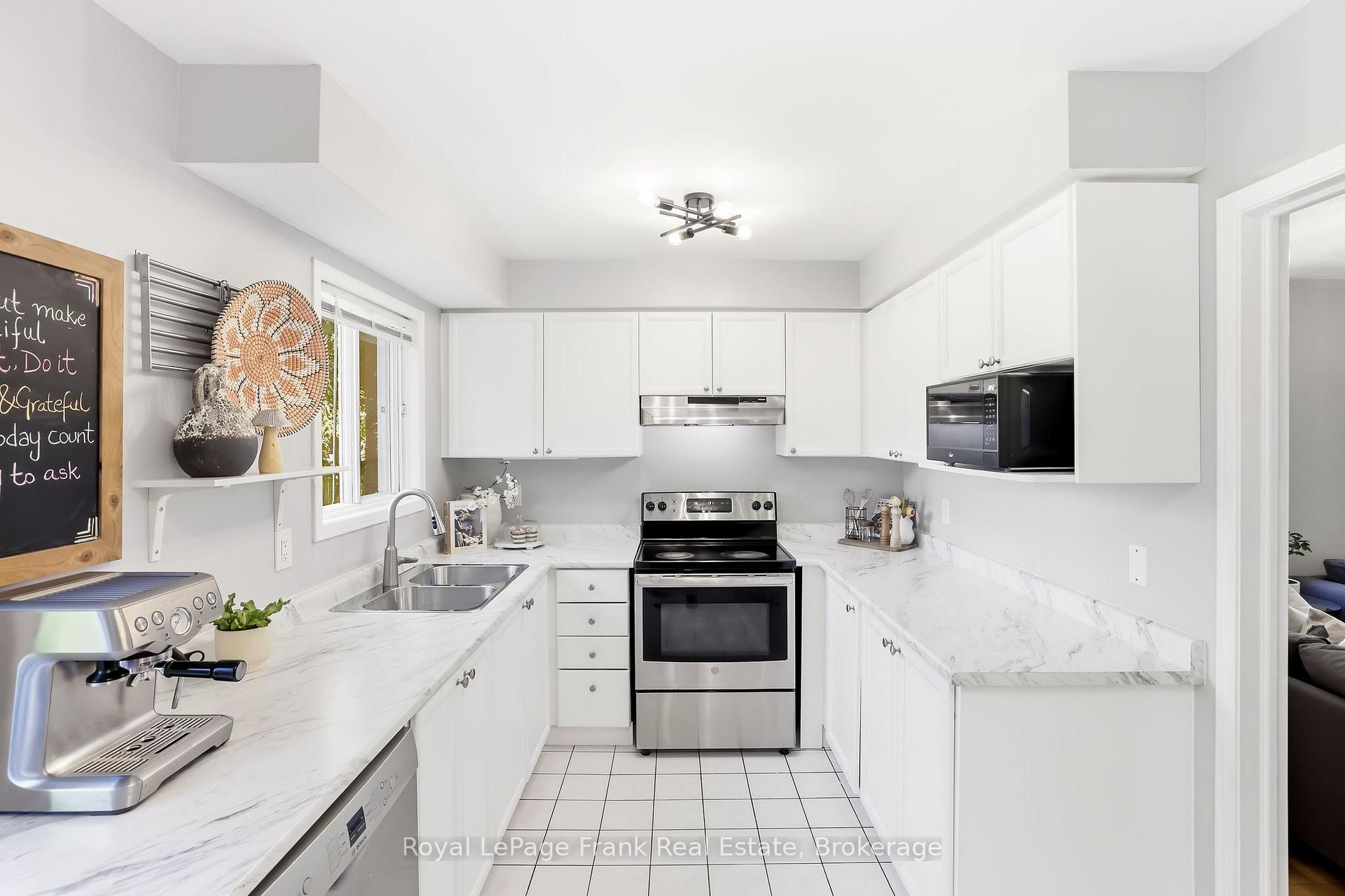 Photo 11 of 112 Oke Road, Clarington, Courtice — HOMEH