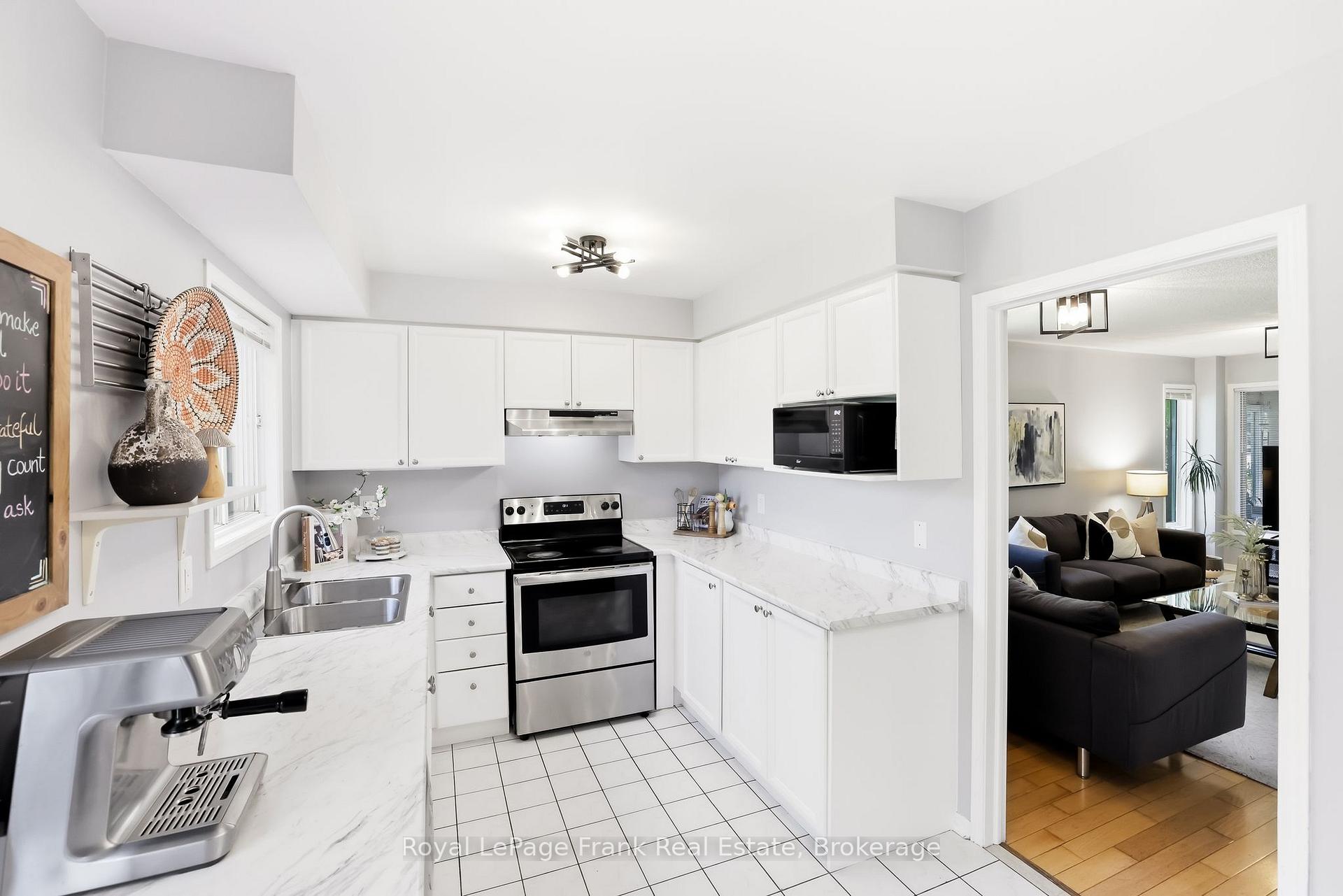Photo 12 of 112 Oke Road, Clarington, Courtice — HOMEH