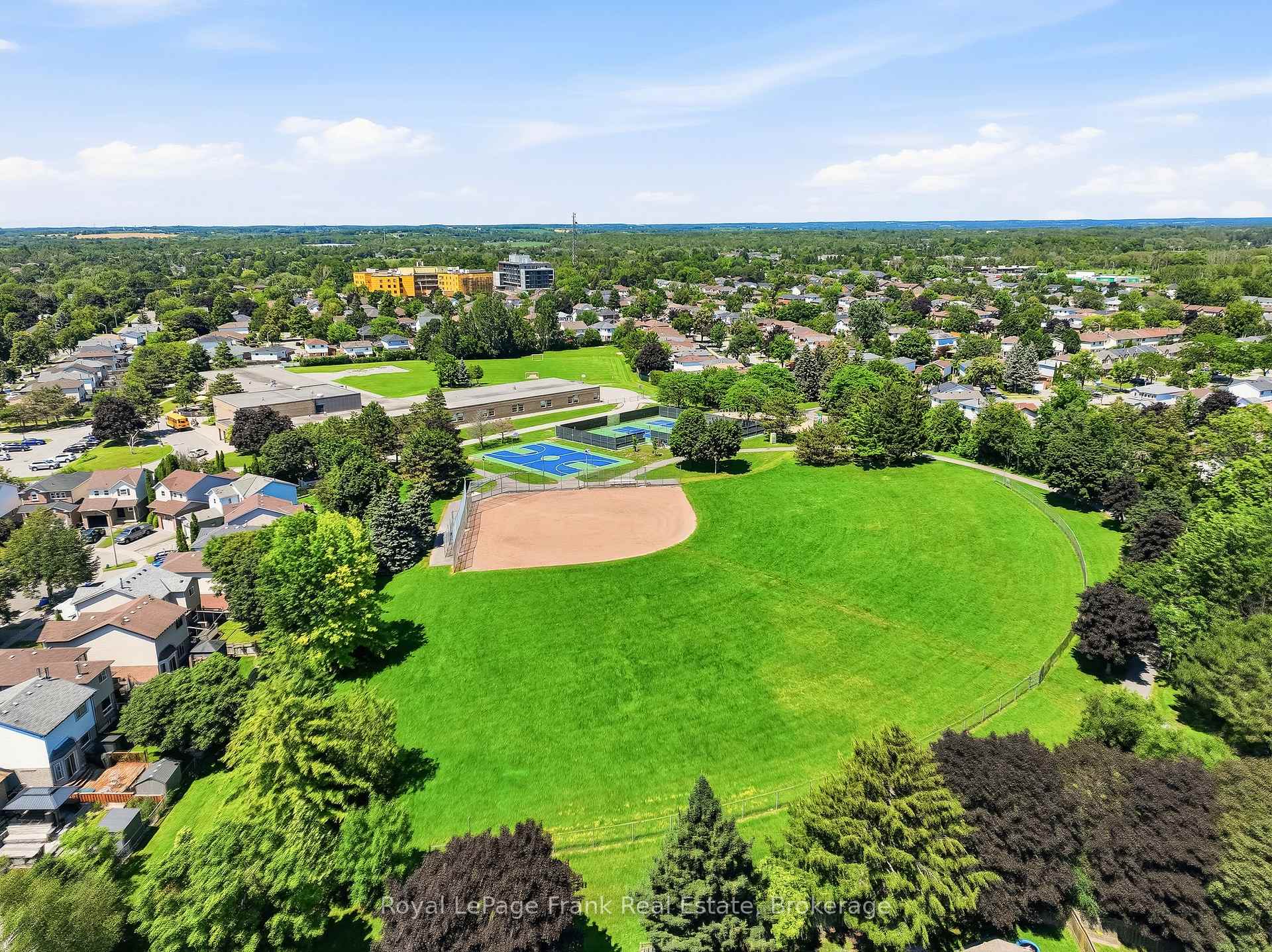 Photo 44 of 112 Oke Road, Clarington, Courtice — HOMEH