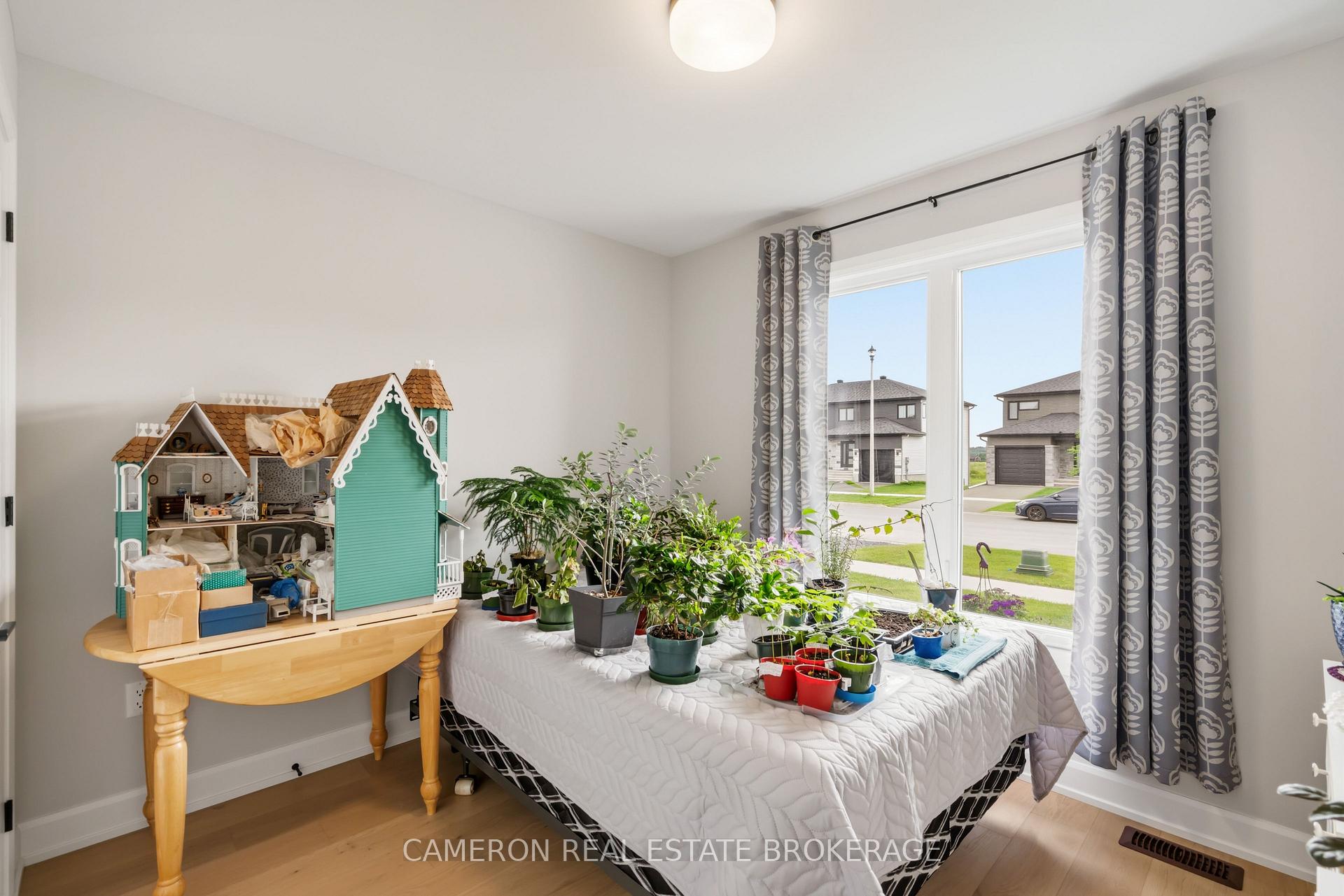 Photo 17 of 766 Walton Street, Cornwall, Cornwall — HOMEH