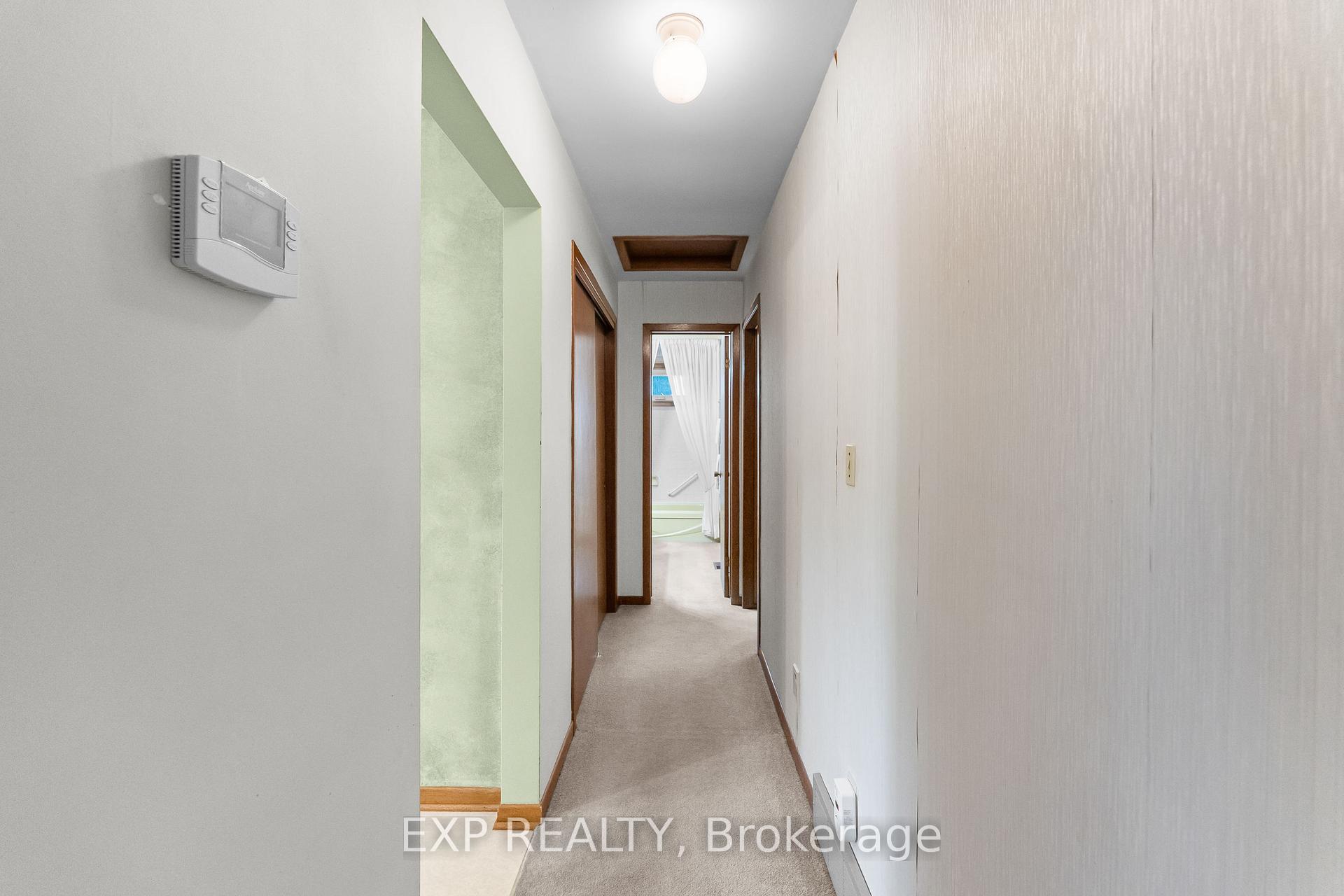 Photo 16 of 3776 Panama Court, Niagara Falls, Church's Lane — HOMEH