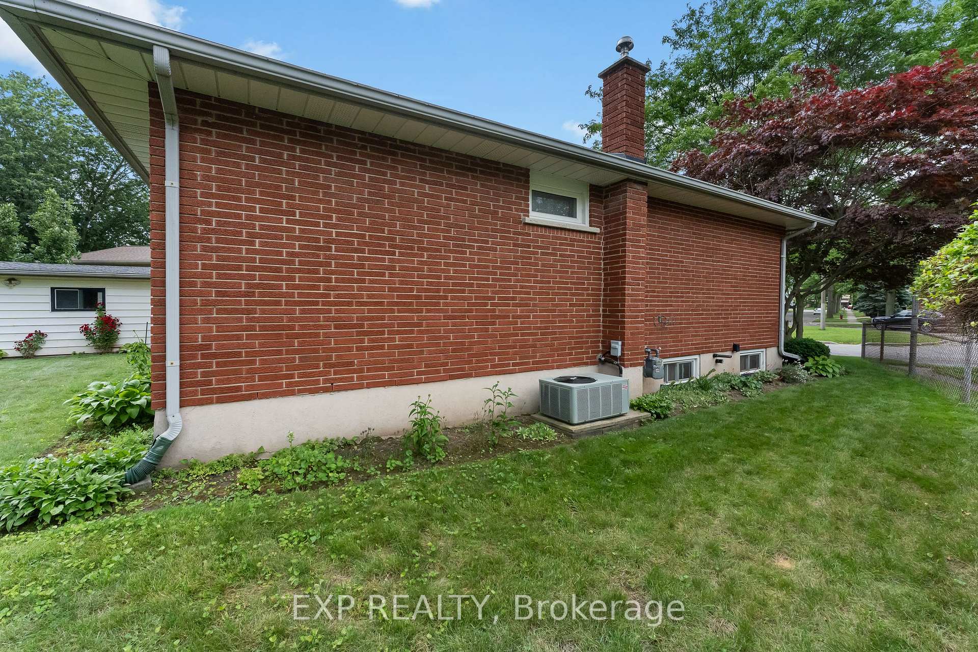 Photo 38 of 3776 Panama Court, Niagara Falls, Church's Lane — HOMEH