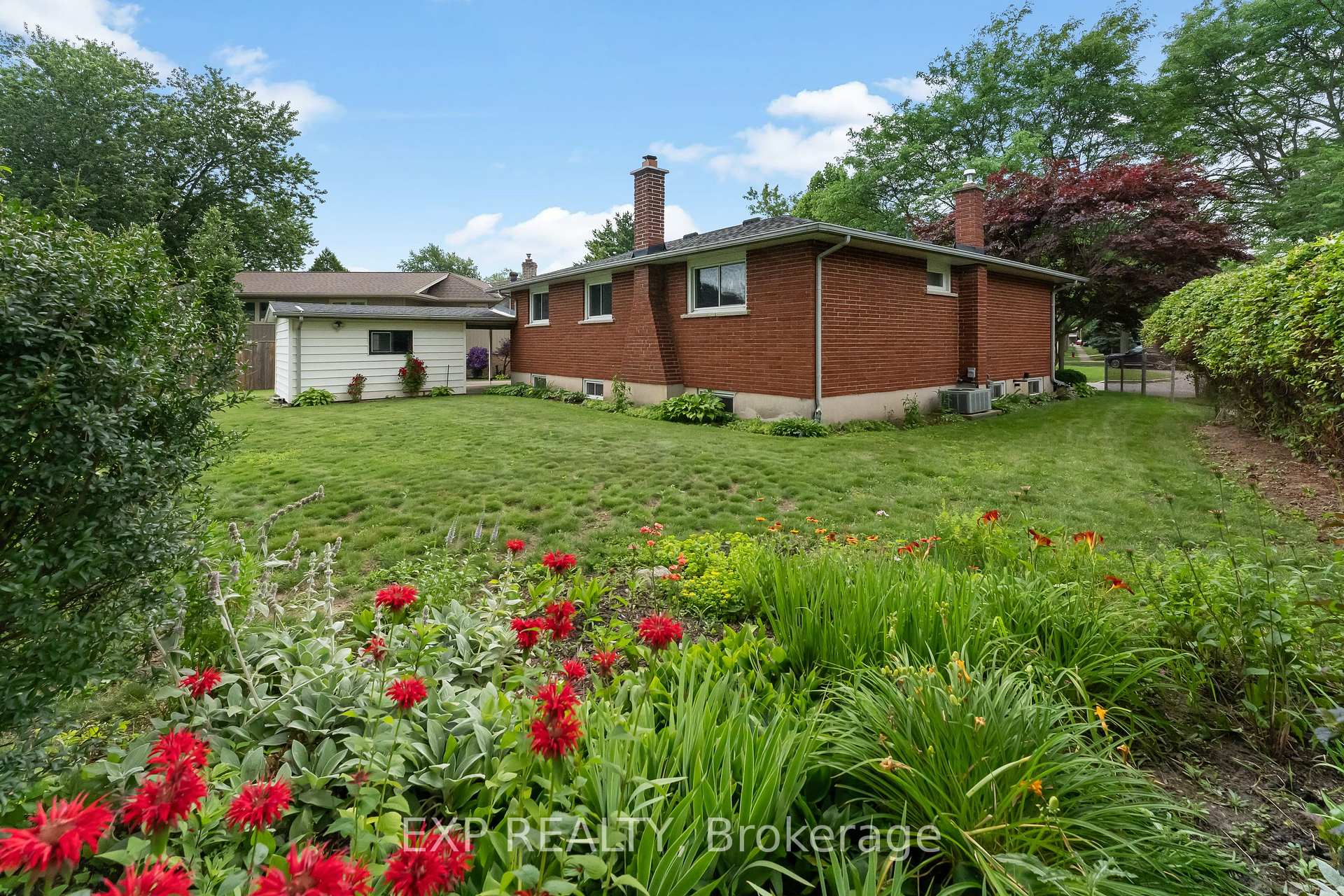 Photo 40 of 3776 Panama Court, Niagara Falls, Church's Lane — HOMEH